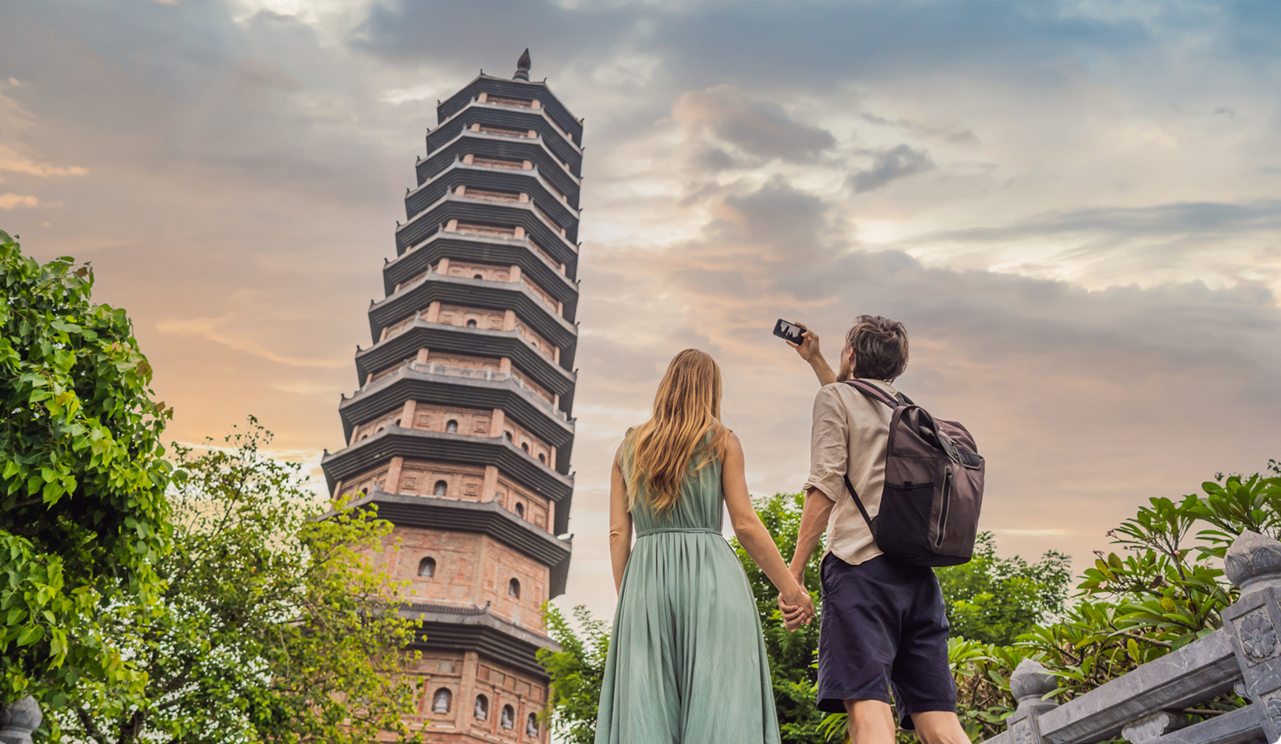 Ninh Binh Day Trip: Trang An, Mua Cave & Bai Dinh Pagoda from Hanoi