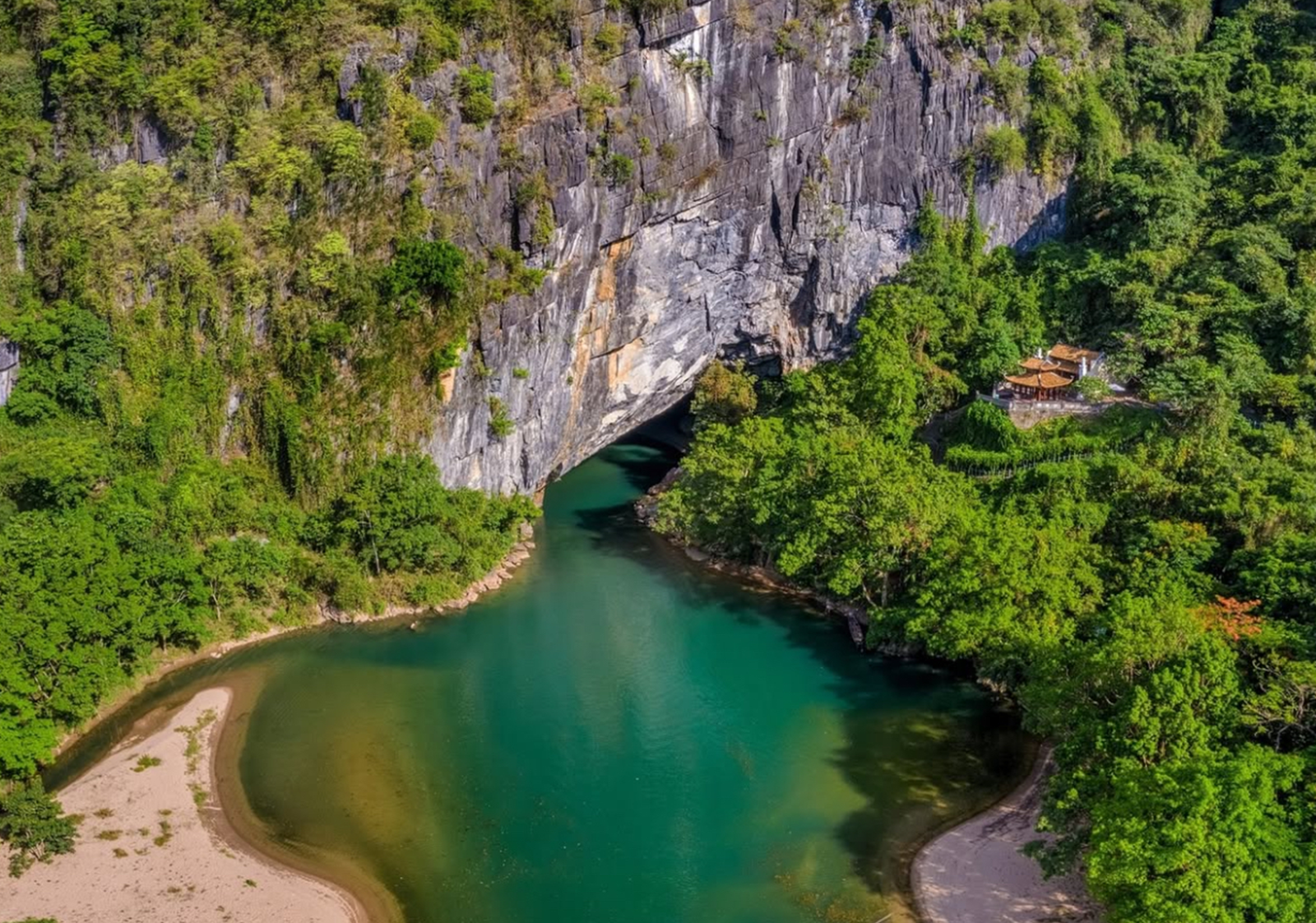 Phong Nha Cave boat tour Son River dragon boat and Paradise Cave karst — image 49