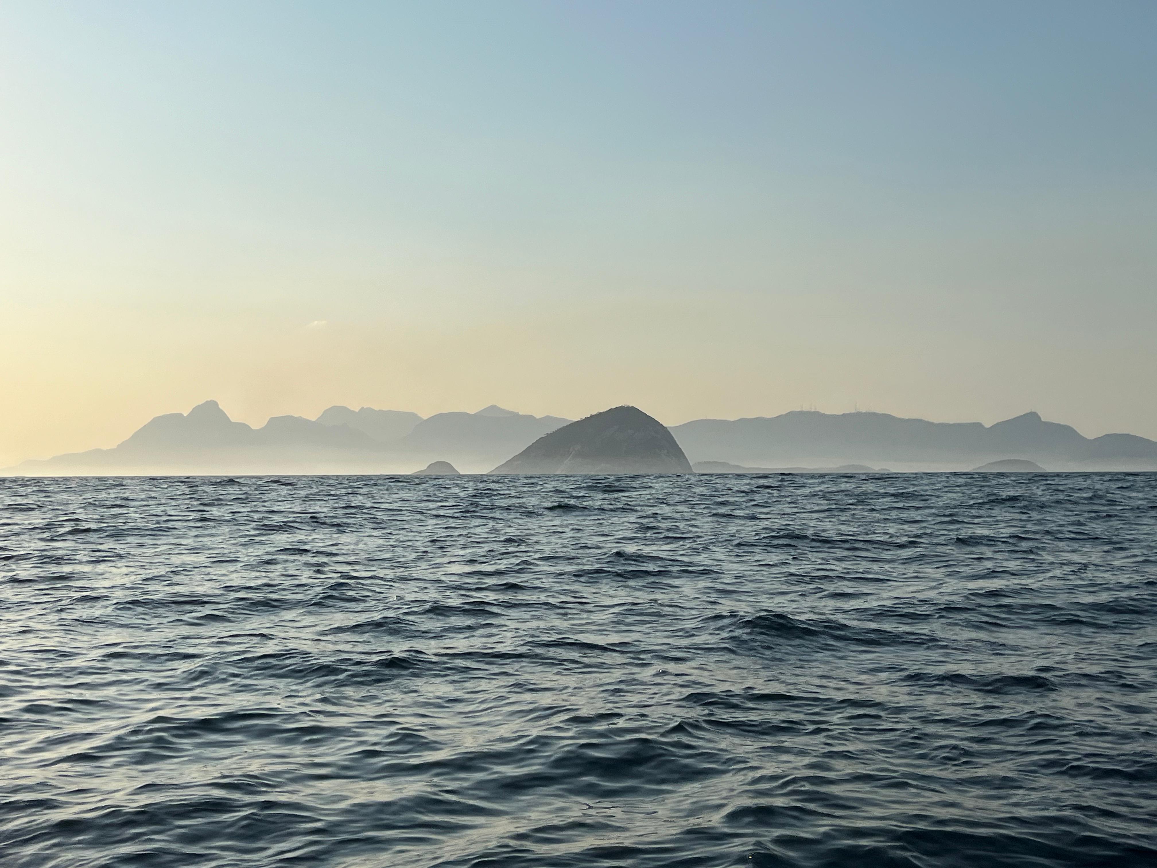 Rio de Janeiro Whale Watching Speedboat Adventure