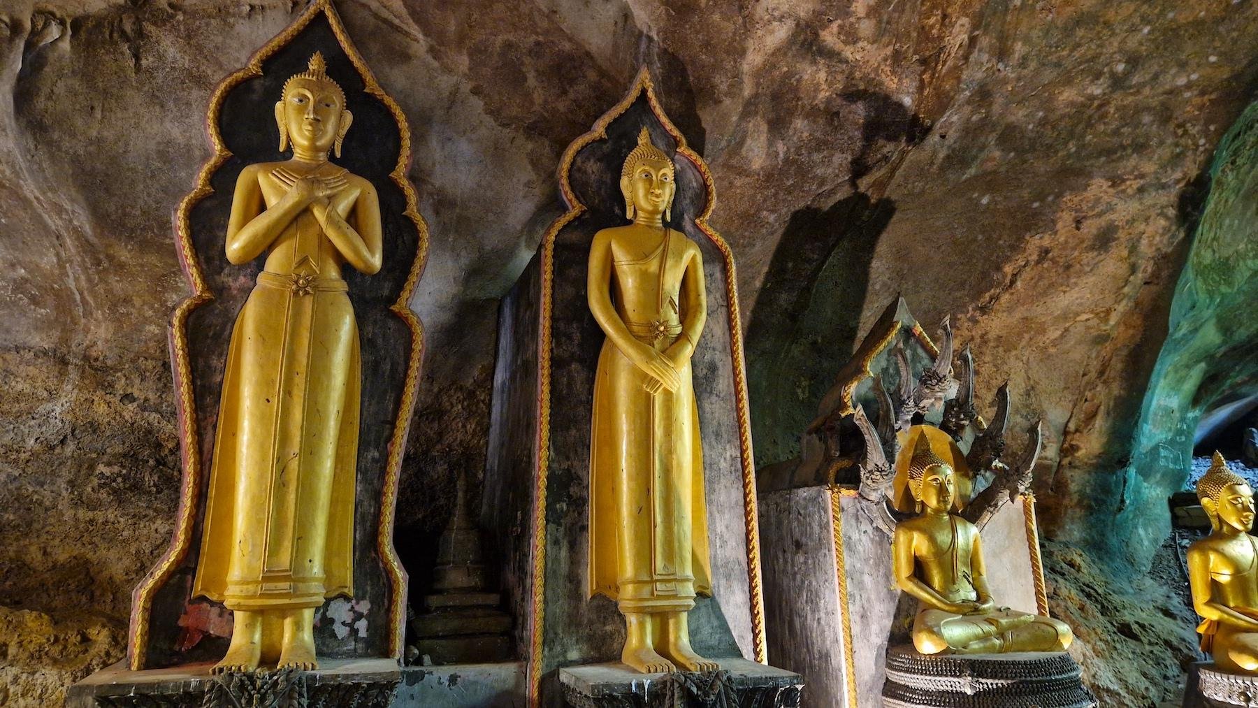 Phuket Private Full-Day Tour: James Bond Island, Ko Panyi & Samet Nangshe