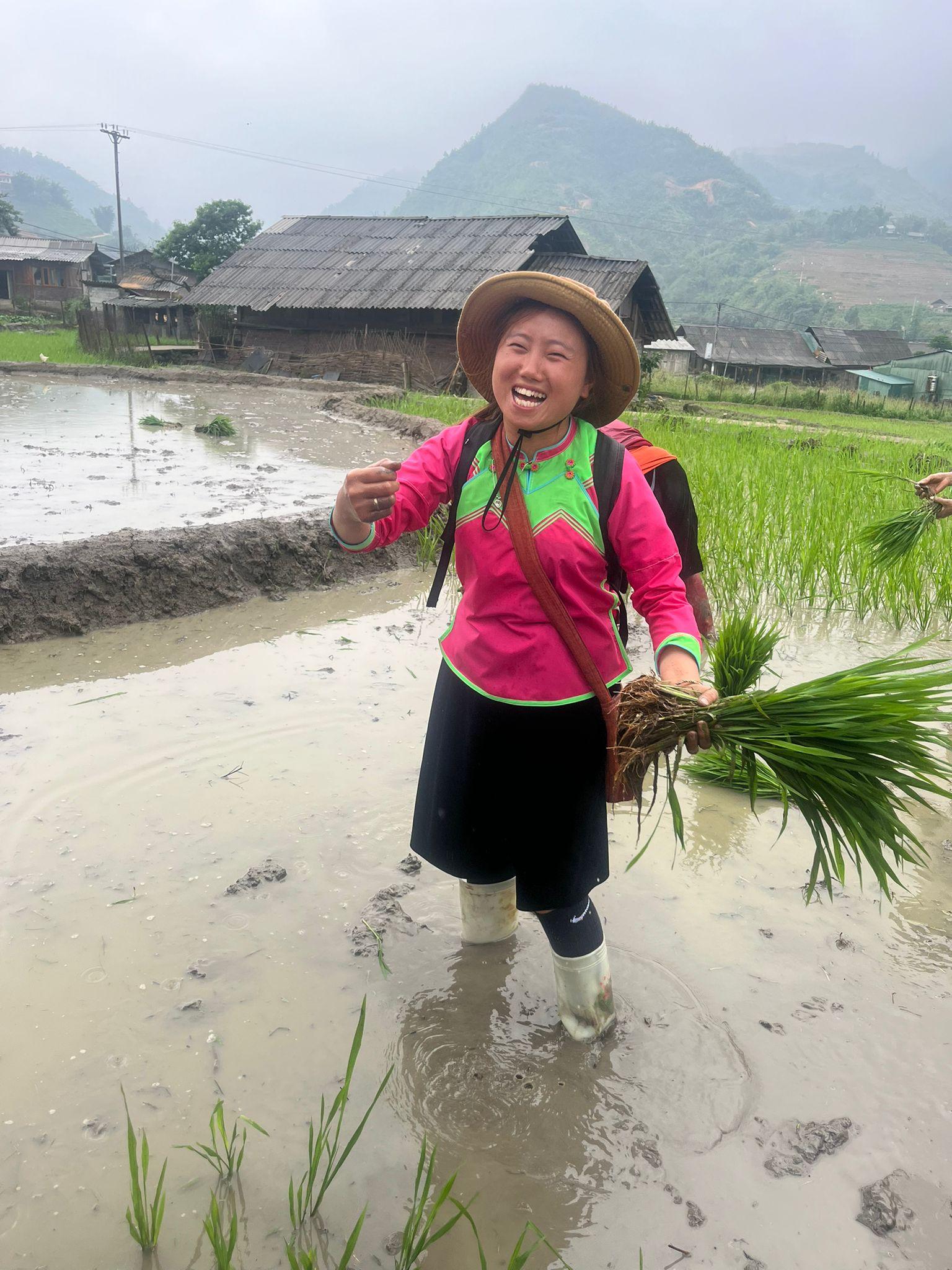 Sapa 2-day trek — Muong Hoa Valley rice terraces and ethnic-minority villages — image 86