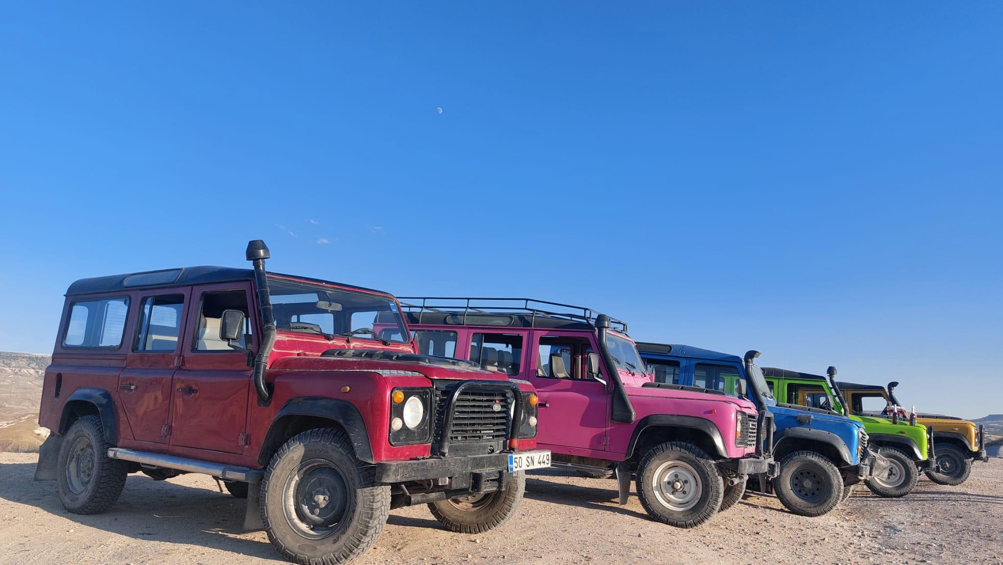 Cappadocia Off-Road Jeep Safari with Champagne Toast