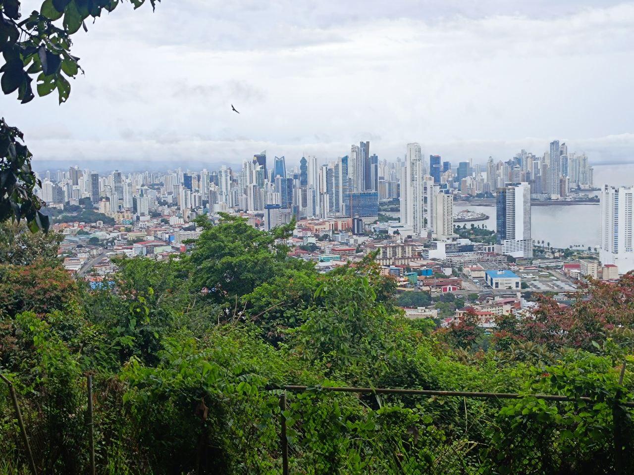 Private Half-Day Panama City & Canal Discovery
