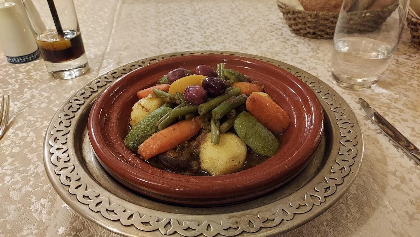 Casablanca Evening Tour with Traditional Moroccan Dinner