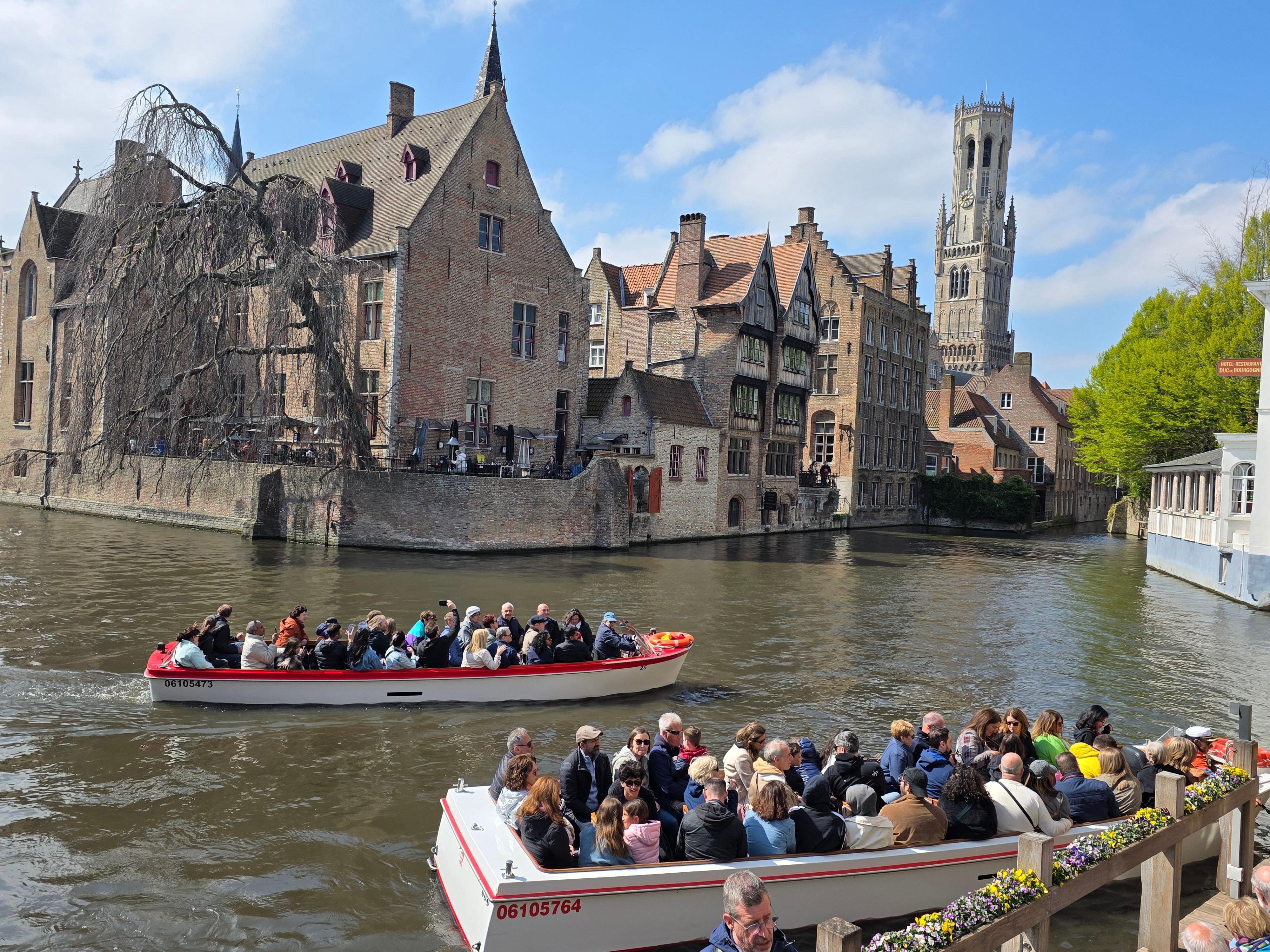 Bruges canal boat tour — medieval canals, low bridges, the Belfry and the Beguinage in the Venice of the North — image 30
