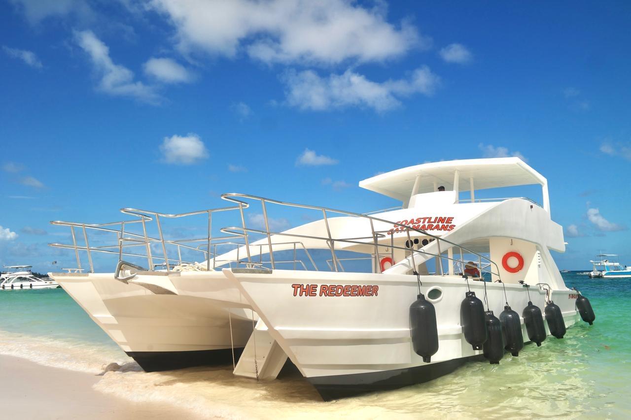 Punta Cana Catamaran & Reef Snorkel with Open Bar