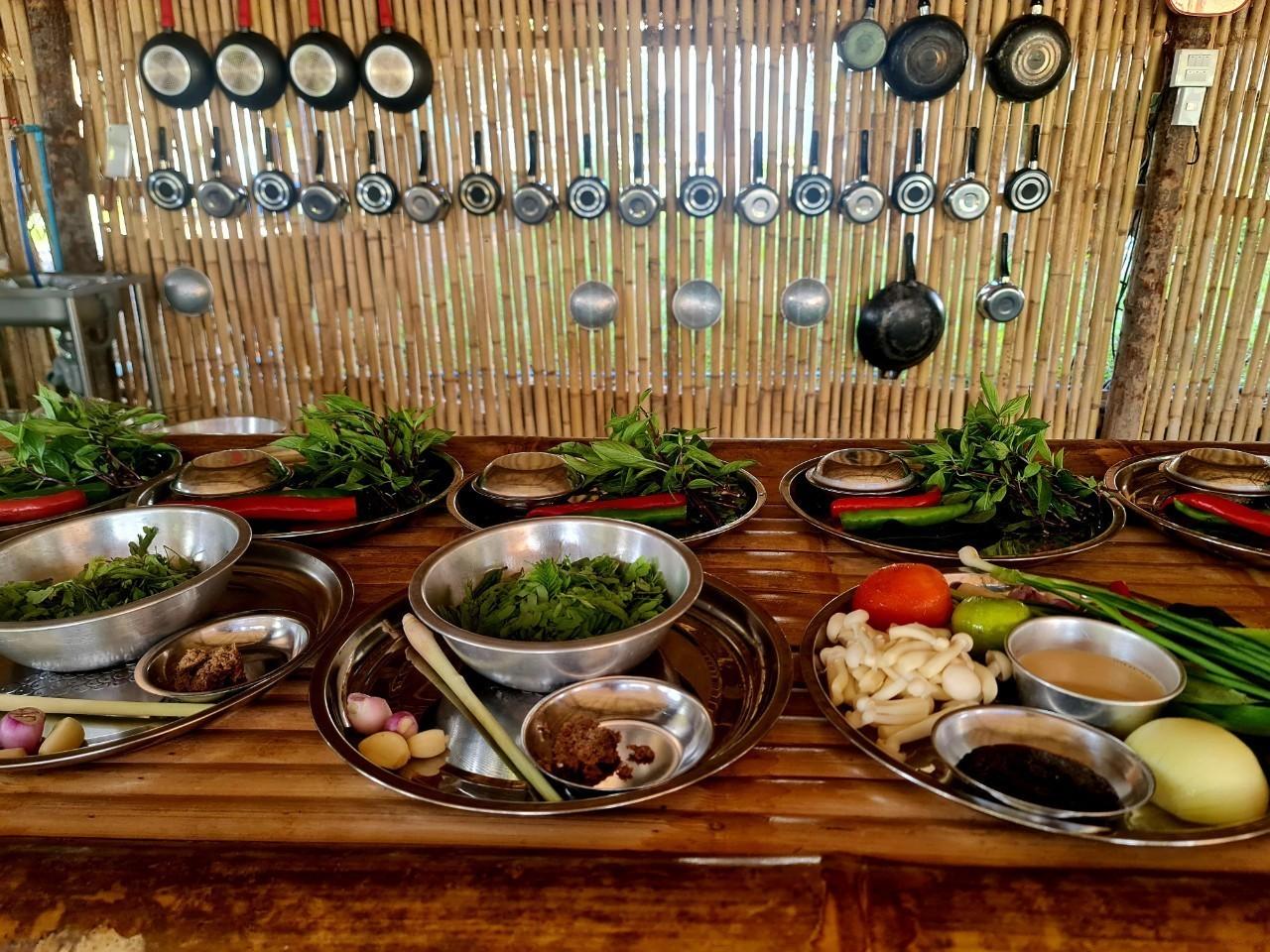 Authentic Koh Samui Thai Cooking Class with Local Family