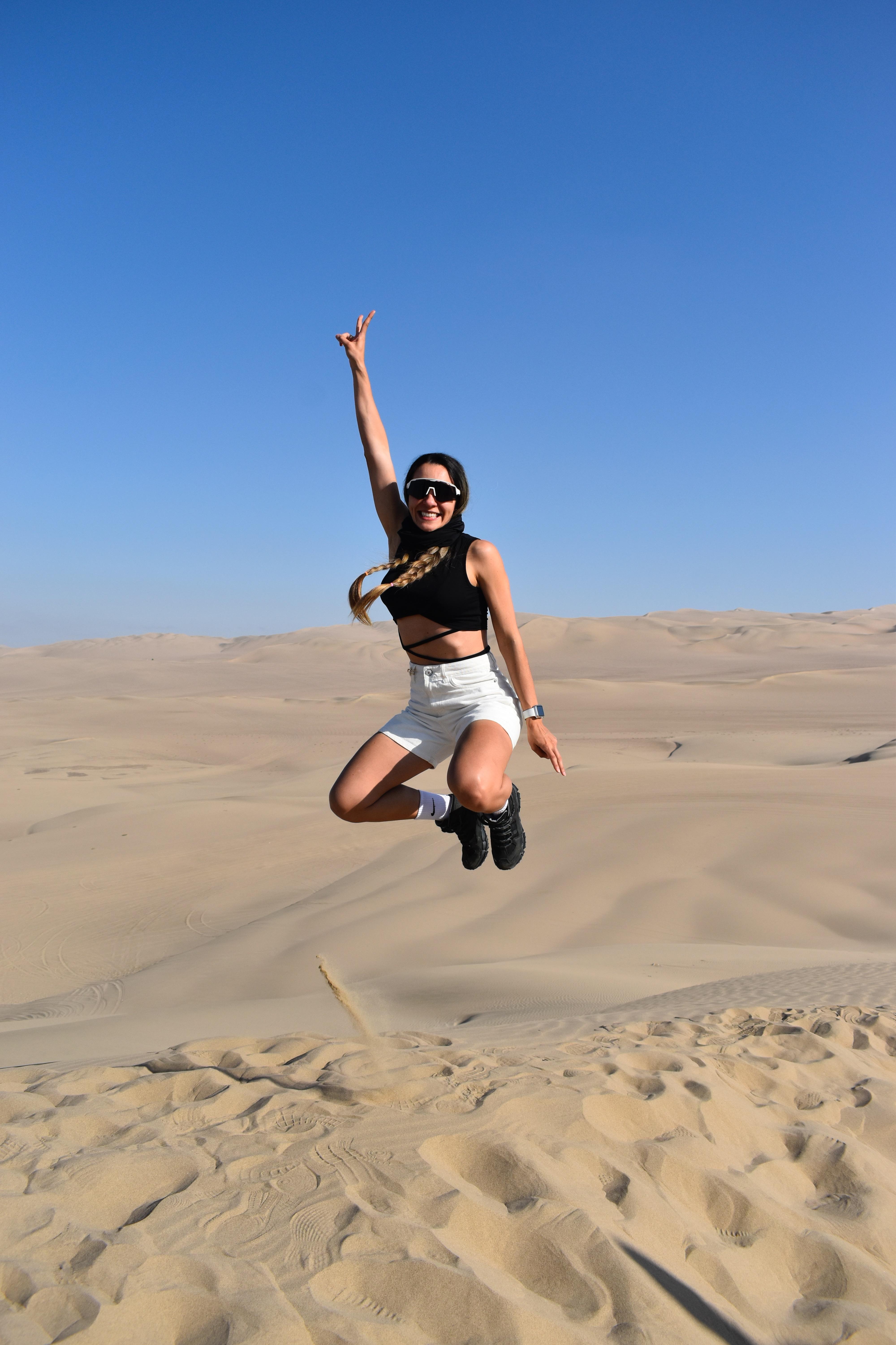 Excursión de un día a Paracas y Huacachina: vida silvestre, aventura en el desierto y cata de vinos
