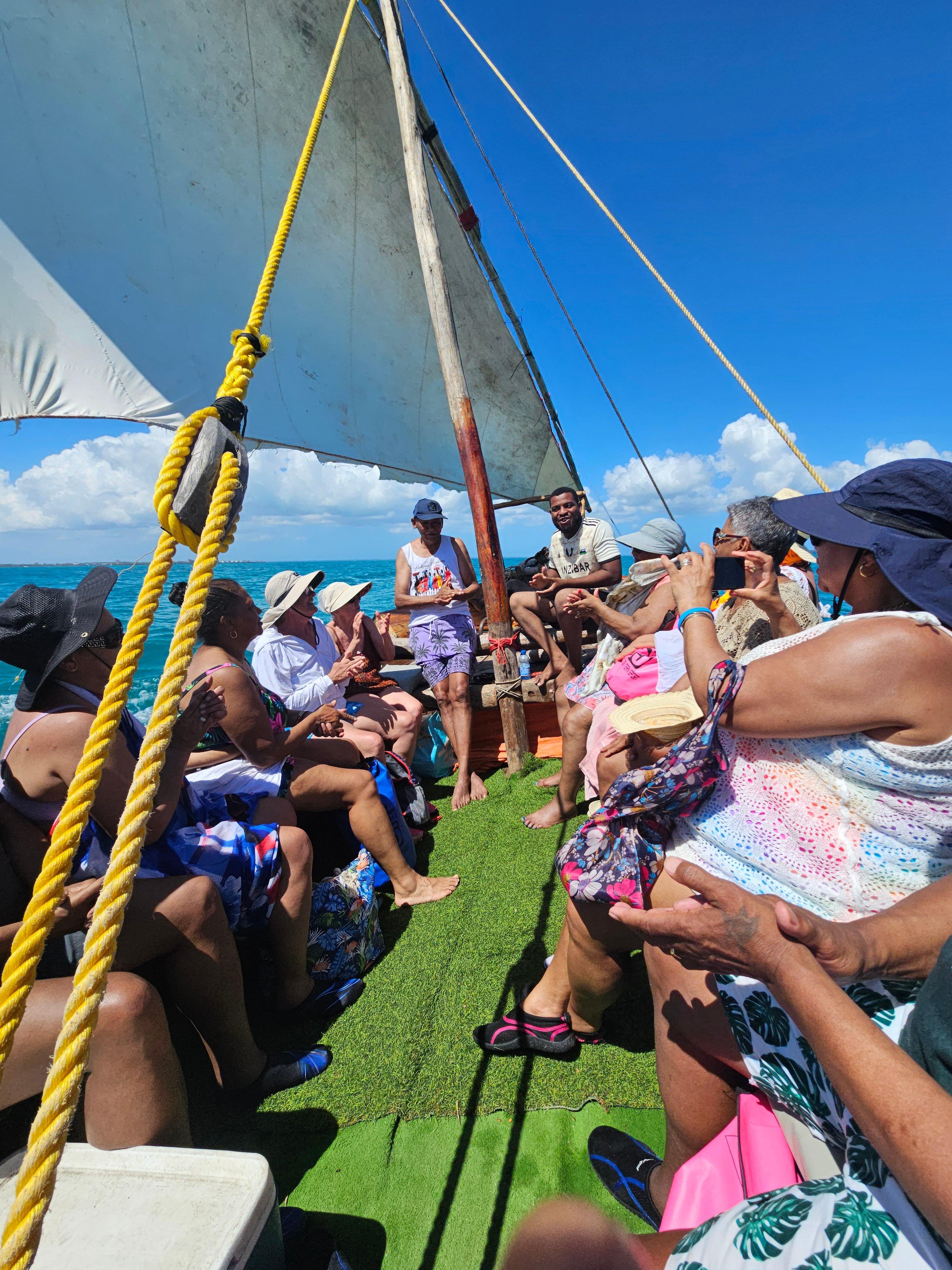 Zanzibar Safari Blue: Snorkeling, Sandbank & Seafood Day Trip