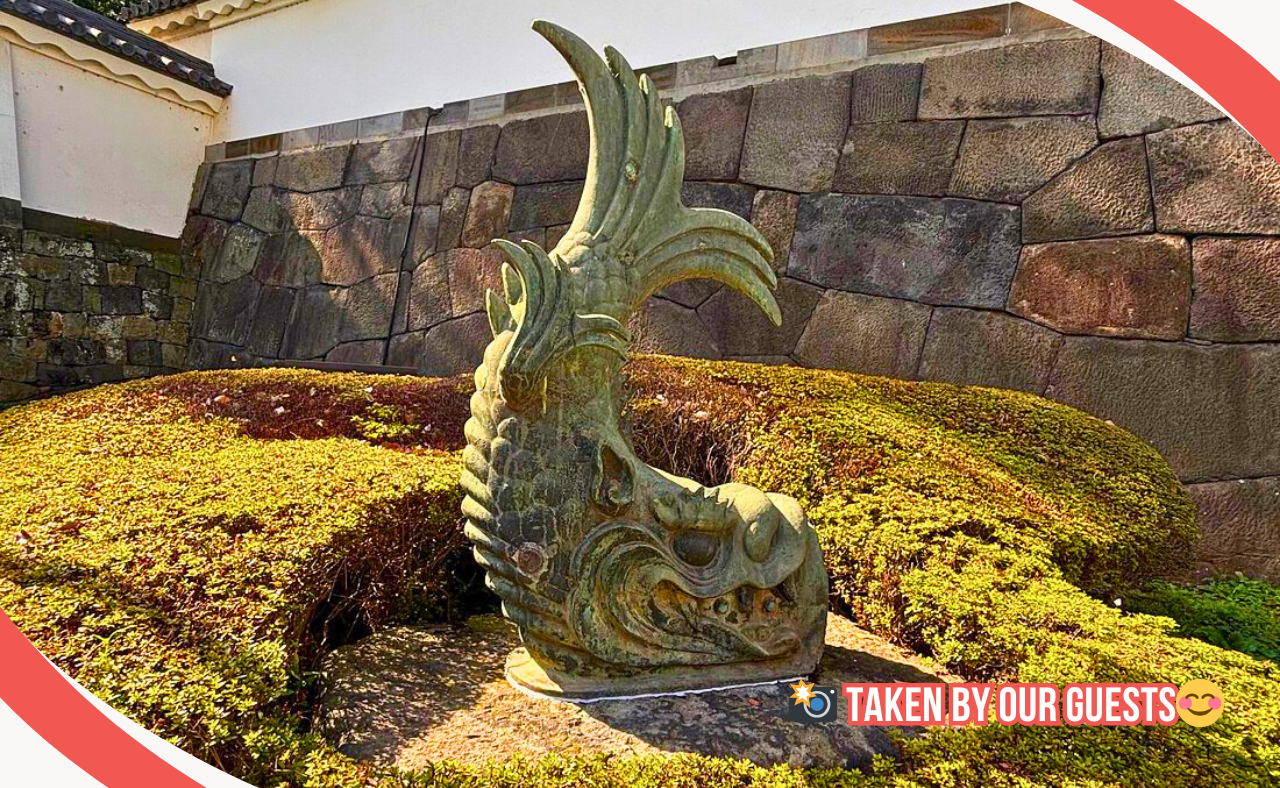 Tokyo Imperial Palace tour — Ōtemon Gate, Ninomaru Garden and castle moat — image 16