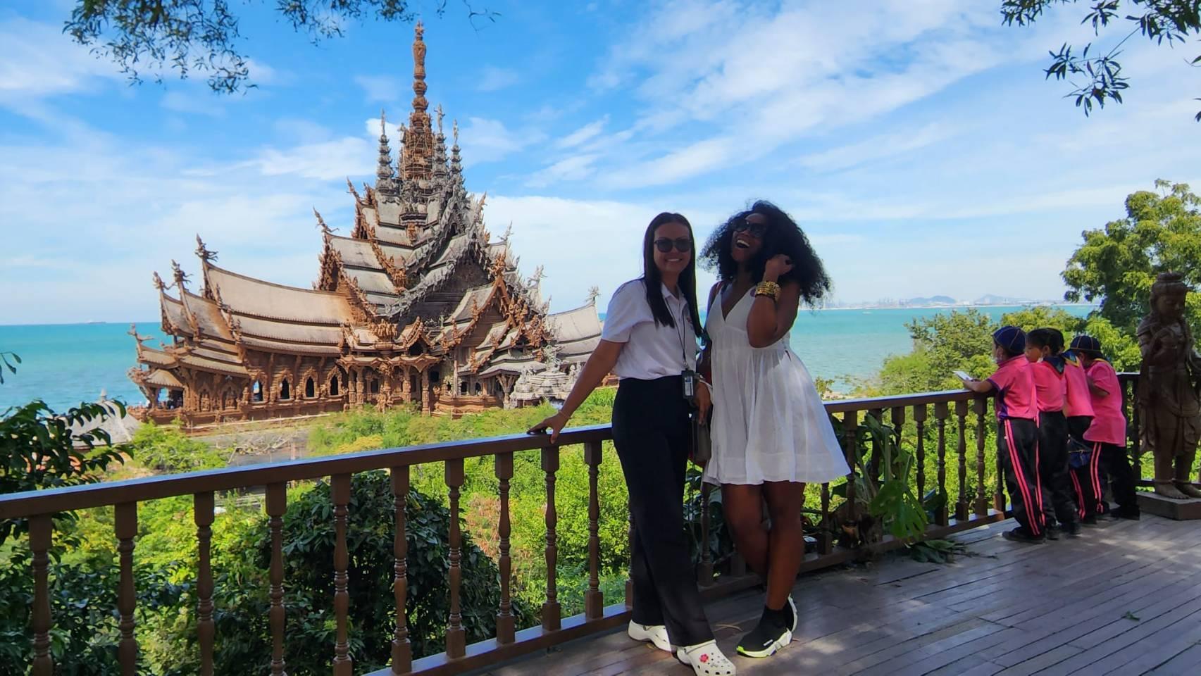 Laem Chabang: Private Pattaya City Tour & Sanctuary of Truth