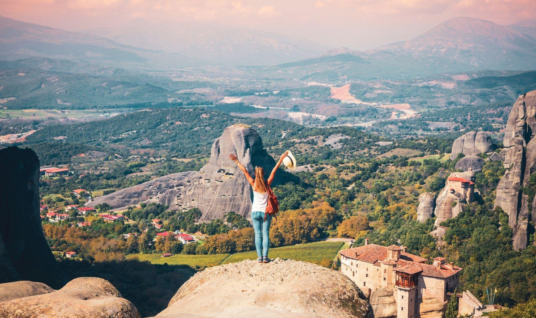 Meteora Sunset Tour: Monasteries, Caves & Golden Hour Views