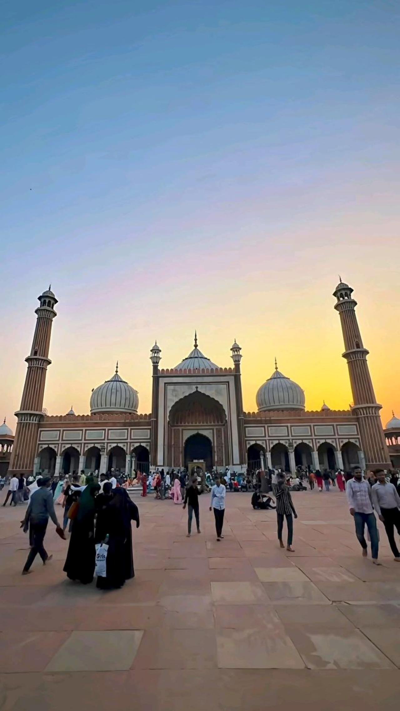 Private Luxury Full-Day Tour of Old & New Delhi
