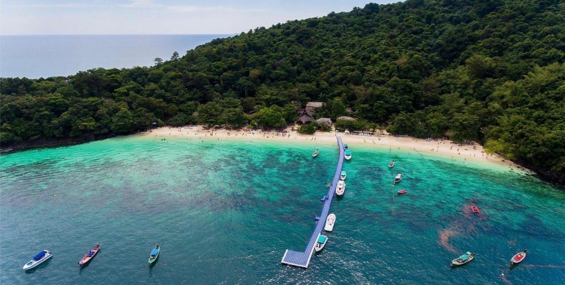 Banana Beach Speedboat Day Trip from Phuket