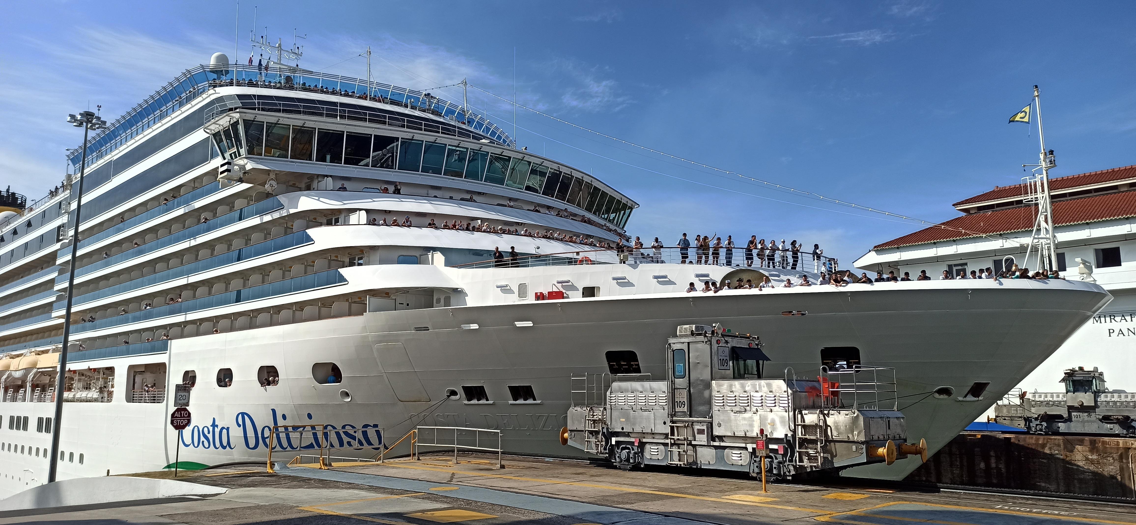 Full Day Panama Canal Coast-to-Coast Private Excursion