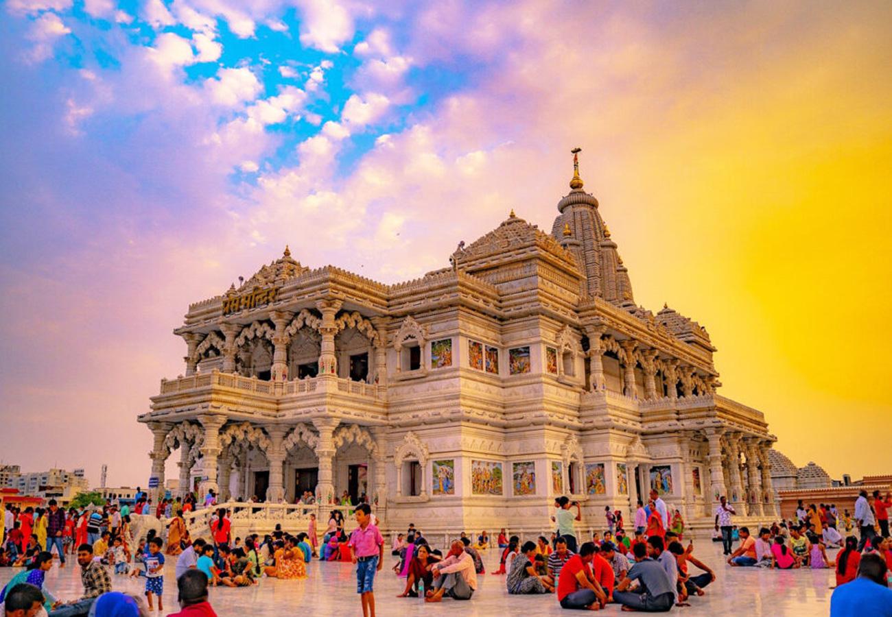 Private Day Trip: Mathura & Vrindavan Spiritual Tour from Delhi