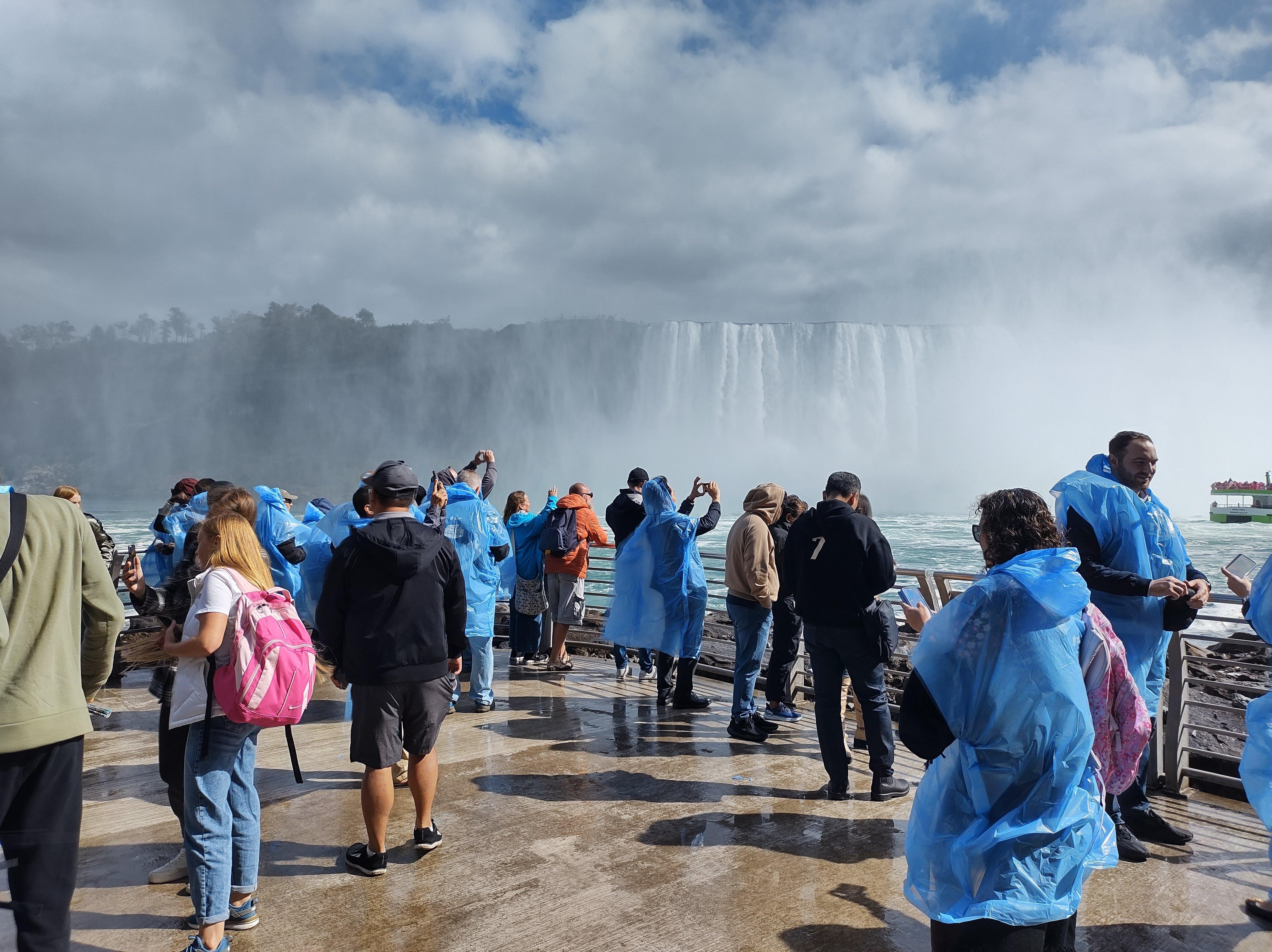 Private Niagara Falls Day Trip from Toronto
