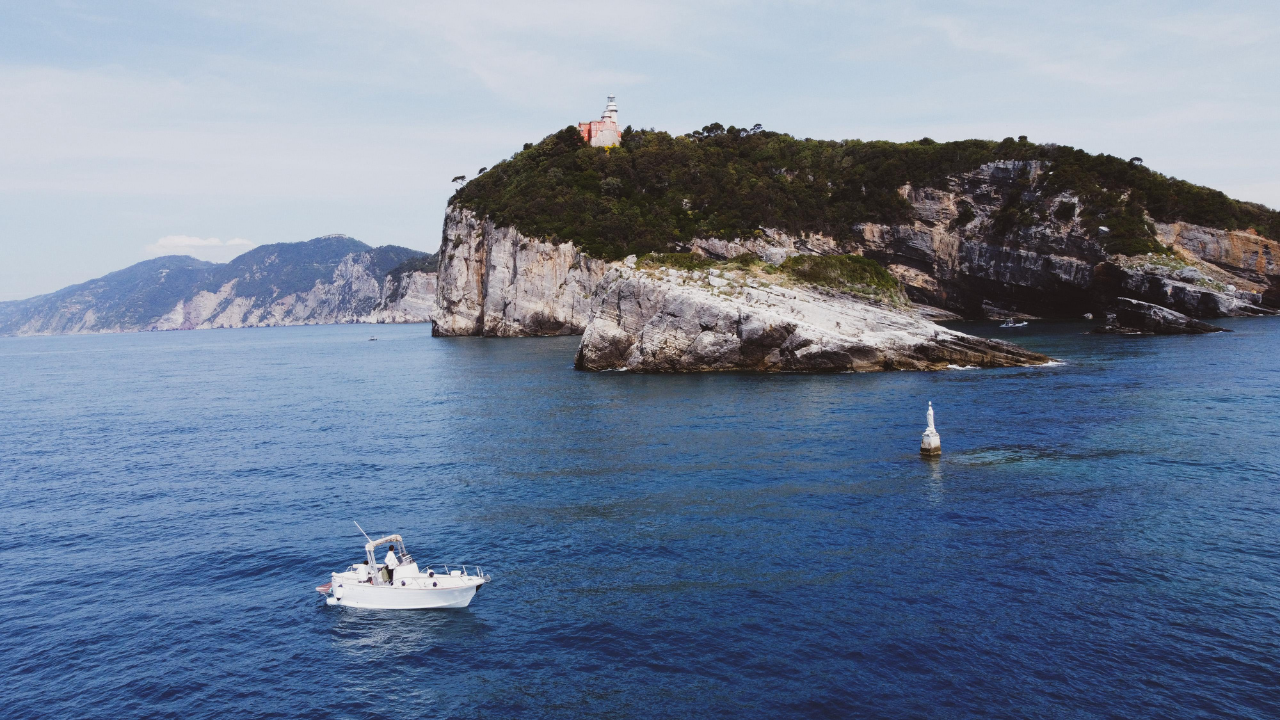 Ligurian Cooking Class & Coastal Boat Experience