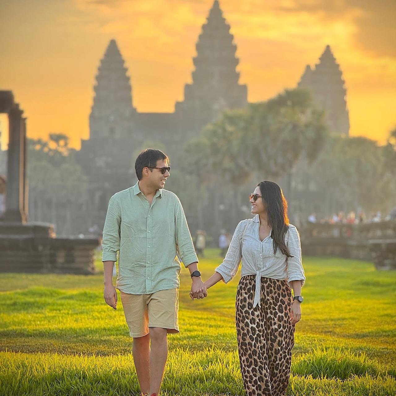Siem Reap: Bespoke Angkor Wat Sunrise or Sunset Private Tour