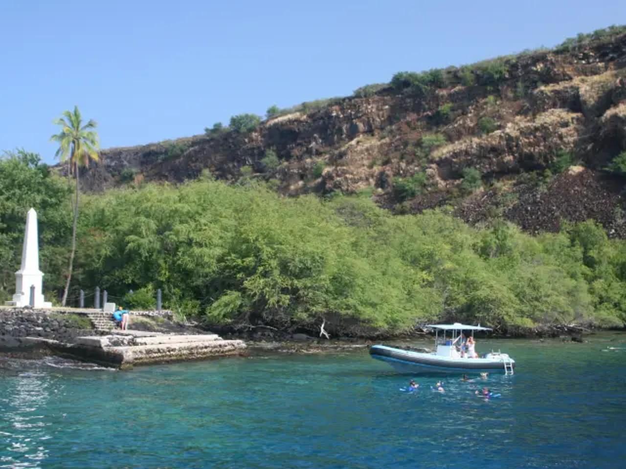 Kona Deluxe Snorkel Adventure – Two Premium Sites