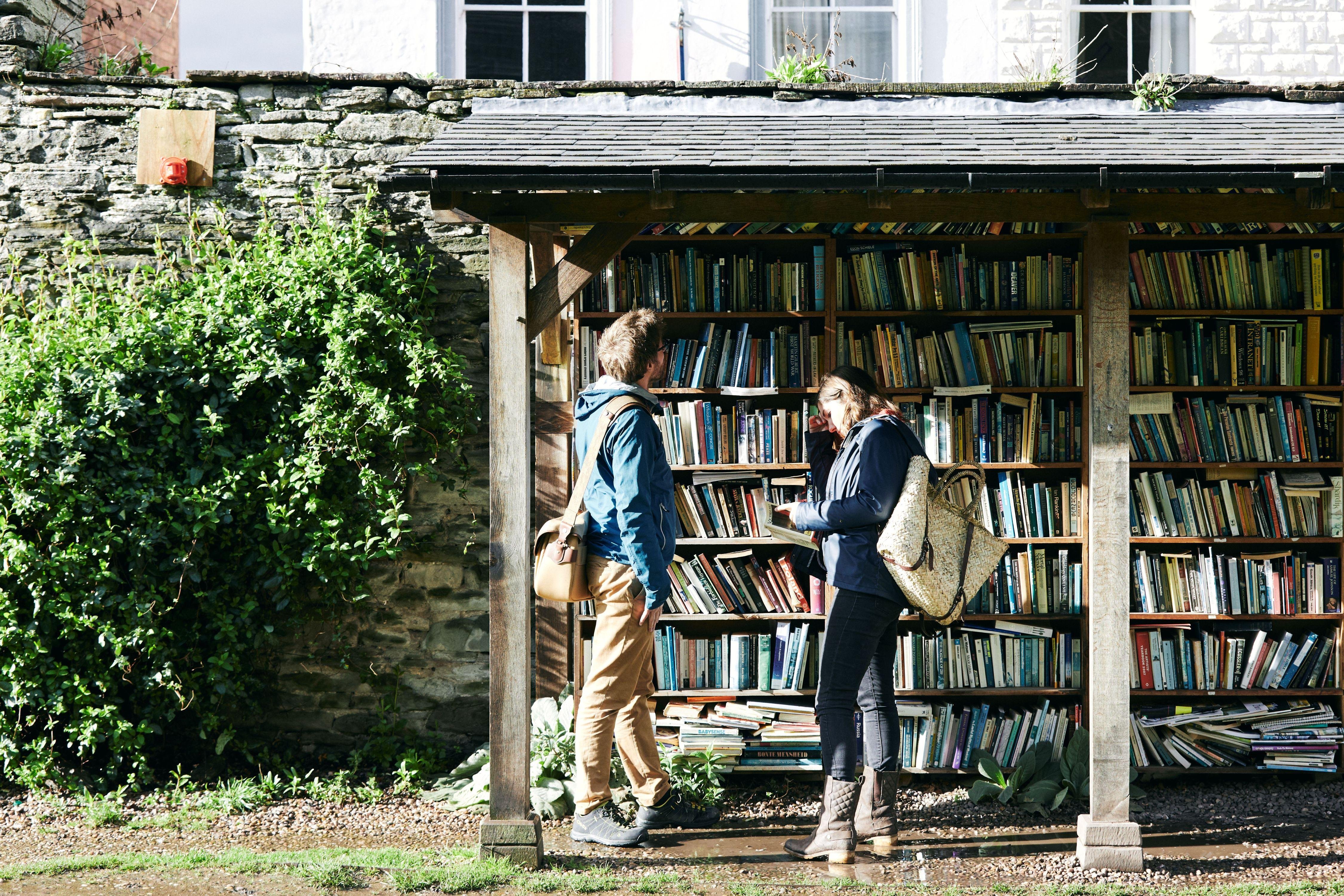 Cardiff to Brecon Beacons: Medieval Castles & Literary Towns