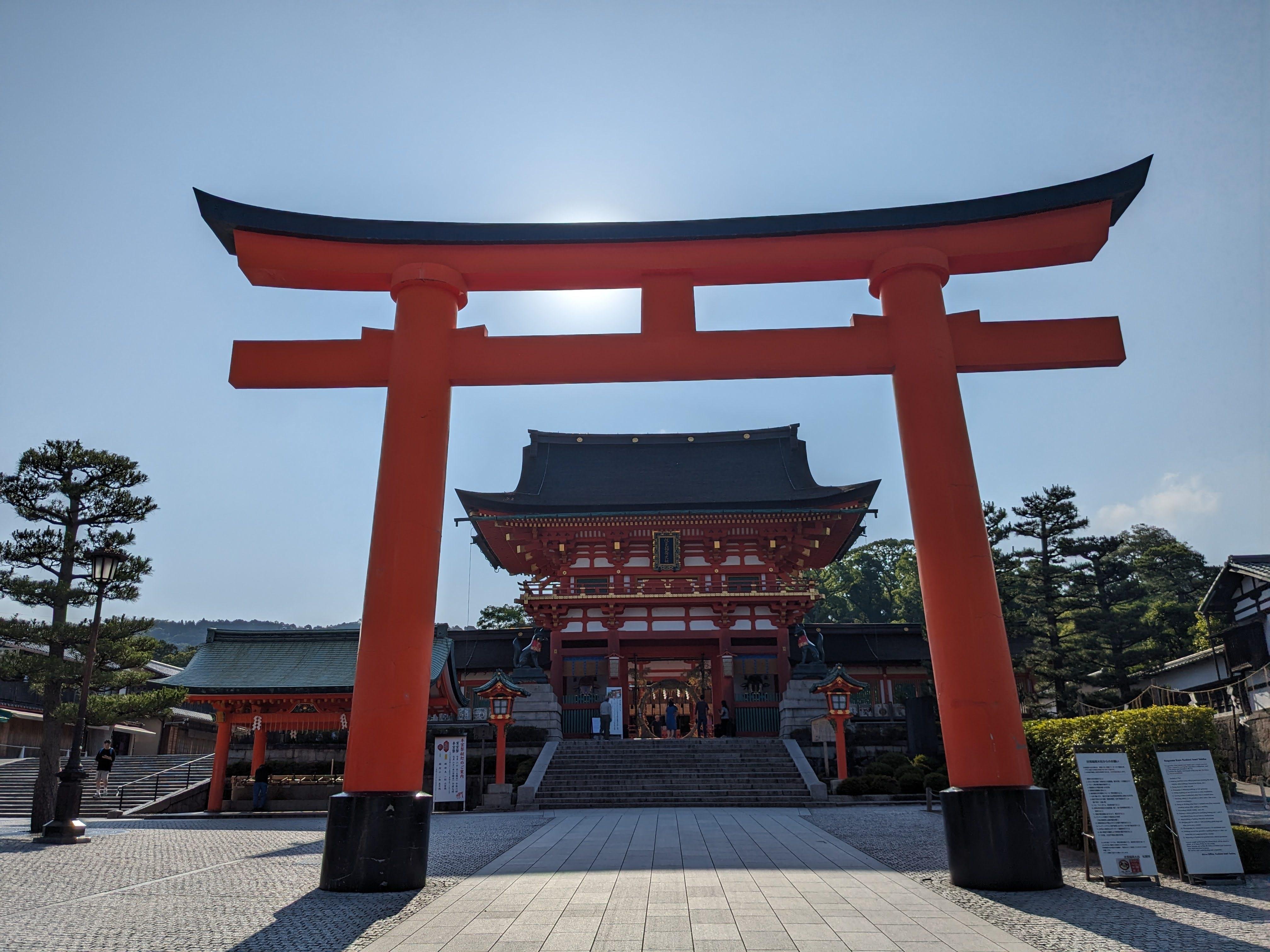 Kyoto Full-Day Highlights Tour: Temples and Historic Districts