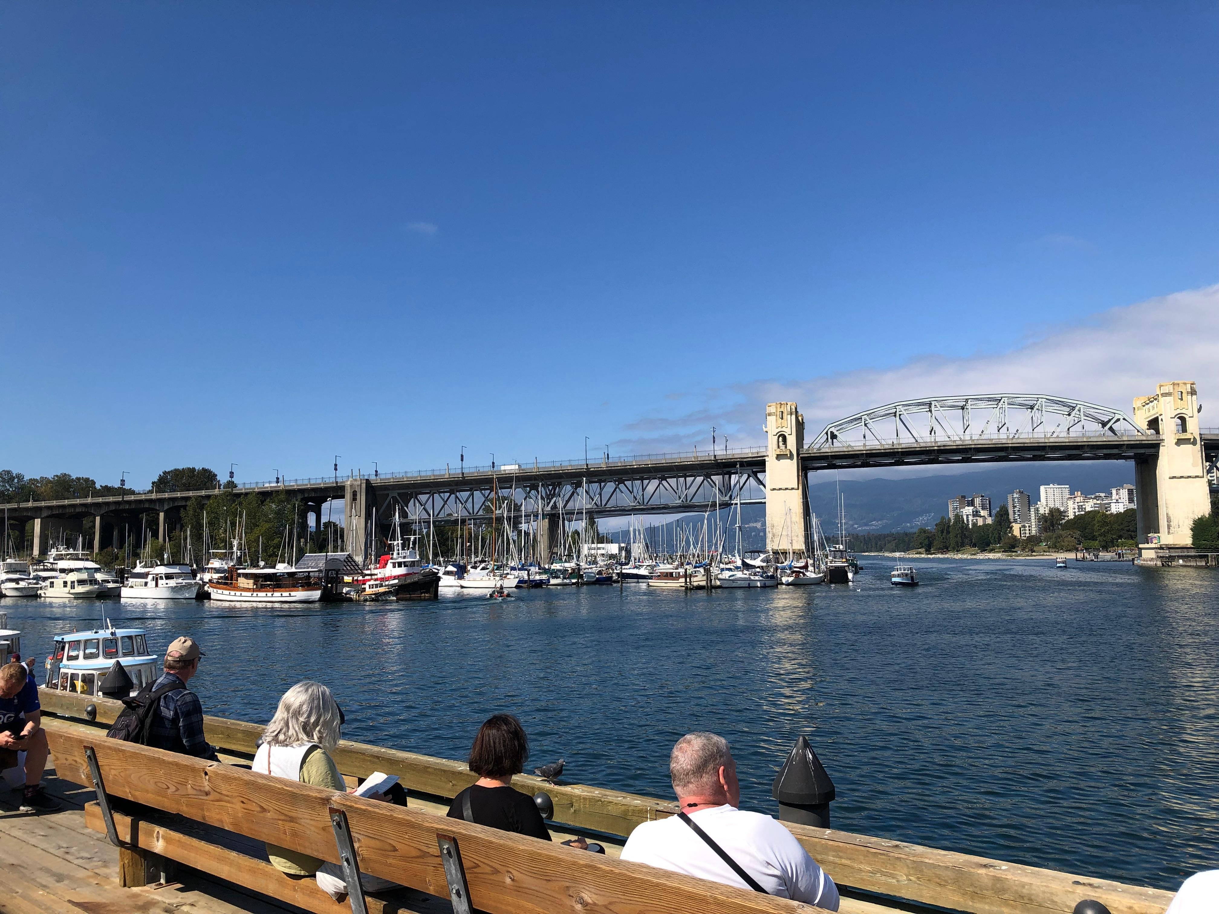 Vancouver Highlights: Private Car Tour of City Landmarks