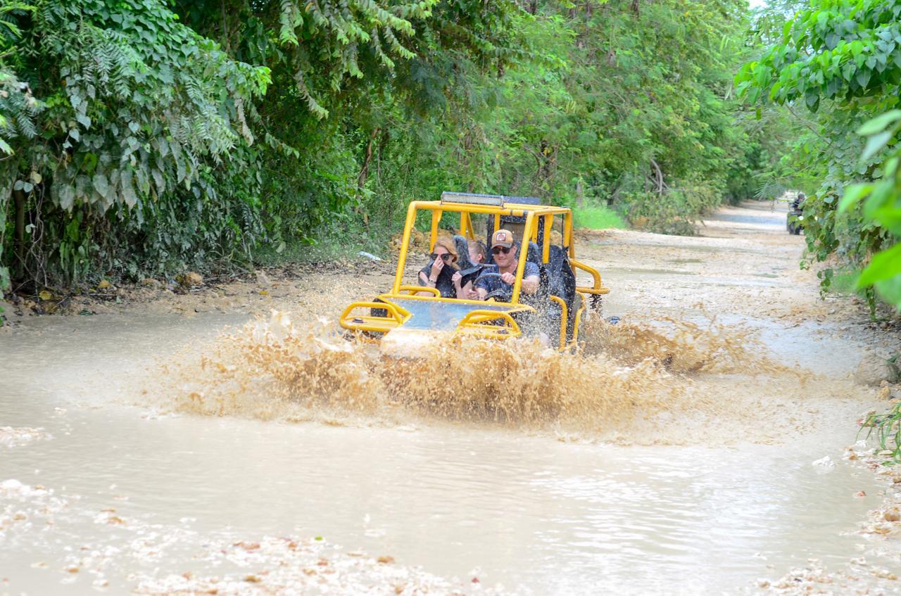Punta Cana Buggy Adventure: Macao Beach & Taino Cave