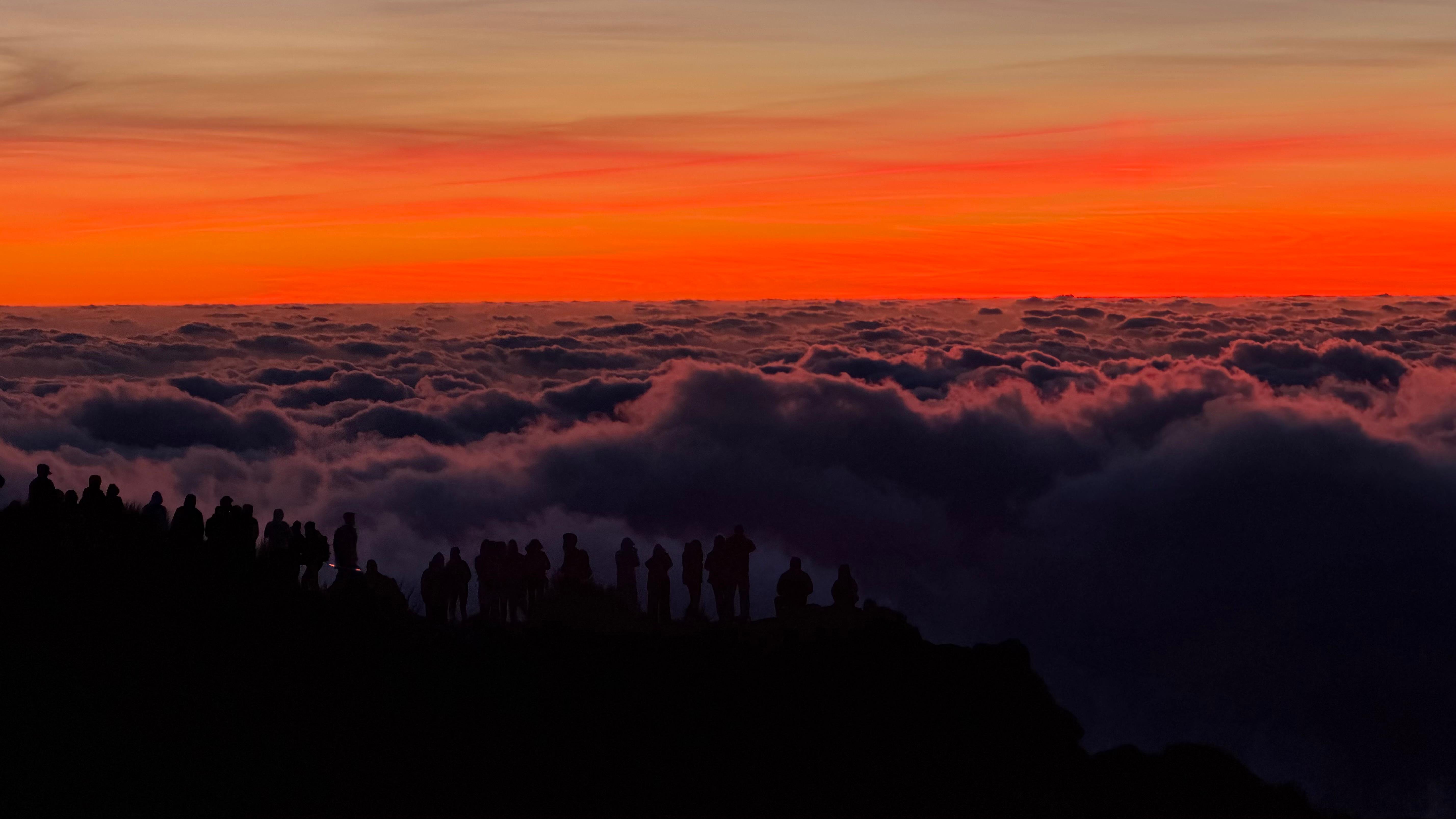 Madeira Sunrise: Pico do Arieiro + Secret Spot Morning Tour