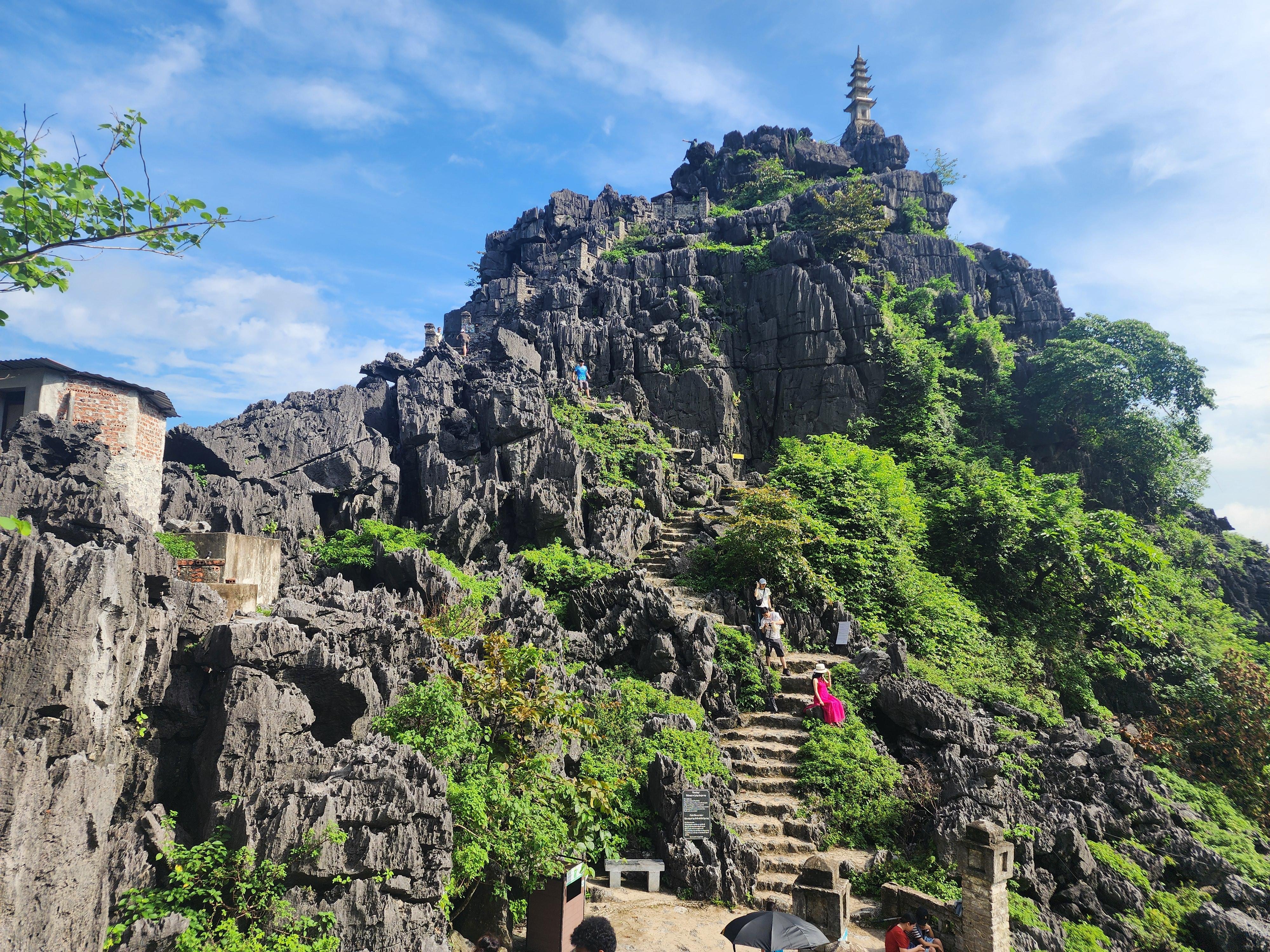 2-Day Ninh Binh & Ha Long Bay Adventure from Hanoi