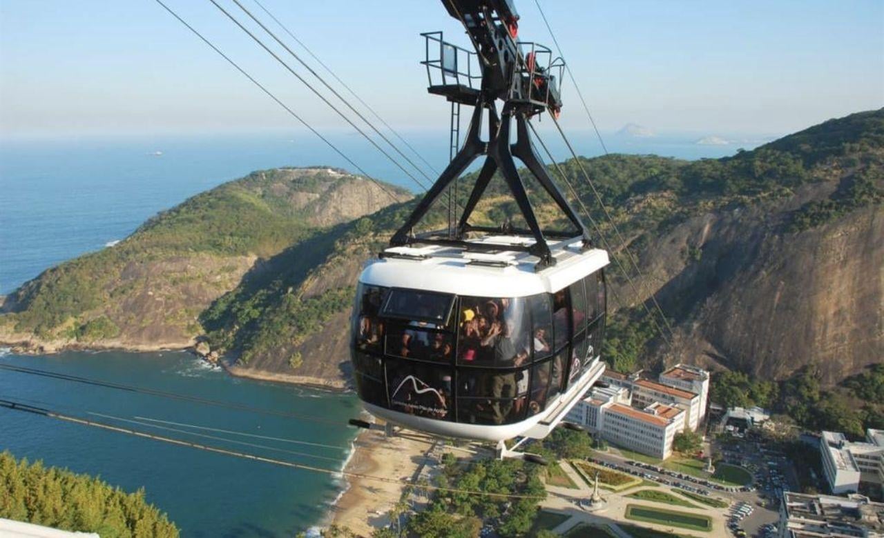 Rio City Highlights: Christ the Redeemer & Sugarloaf Mountain