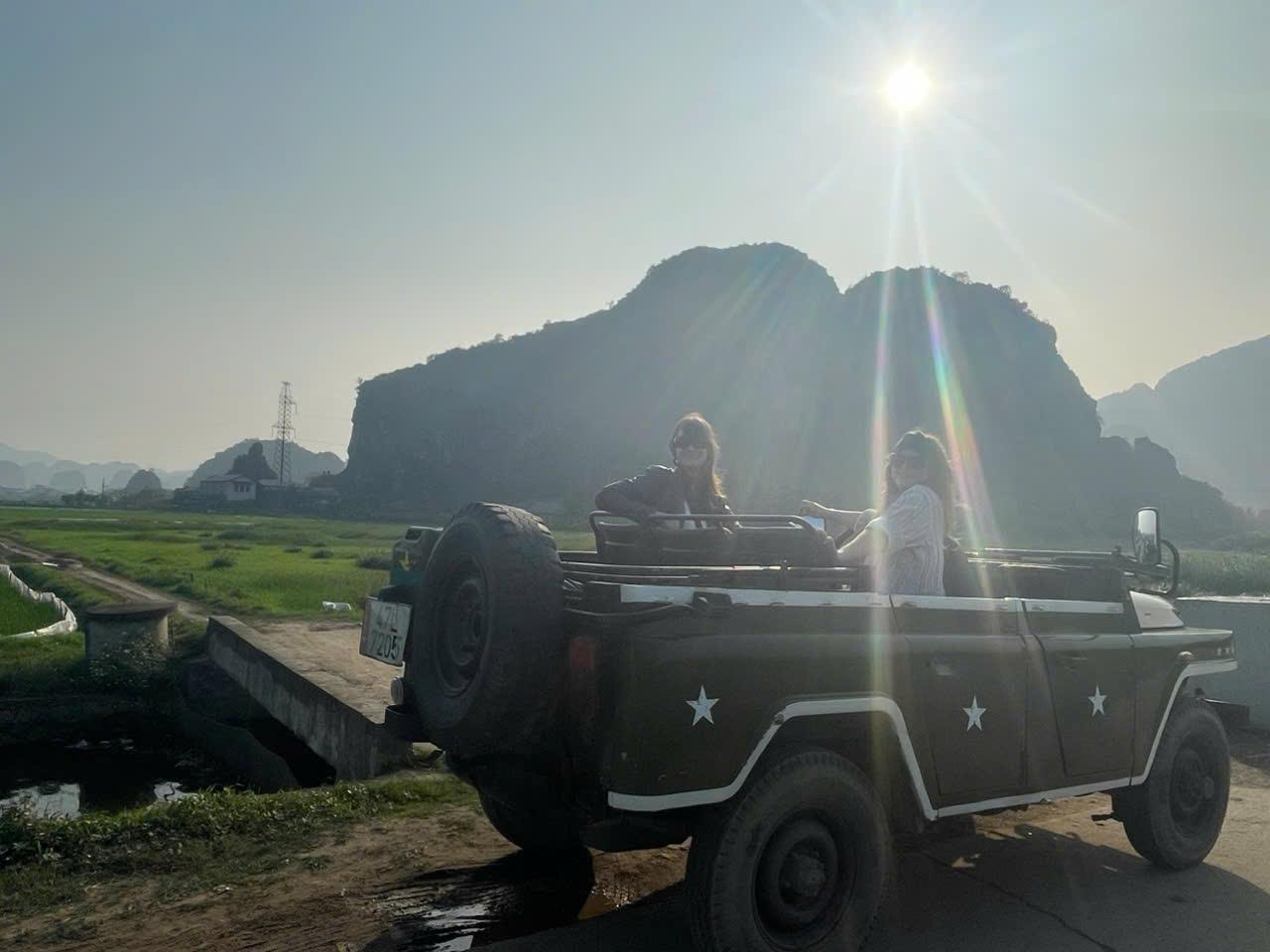 Ninh Binh Private Army Jeep: Trang An, Mua Cave & Bich Dong