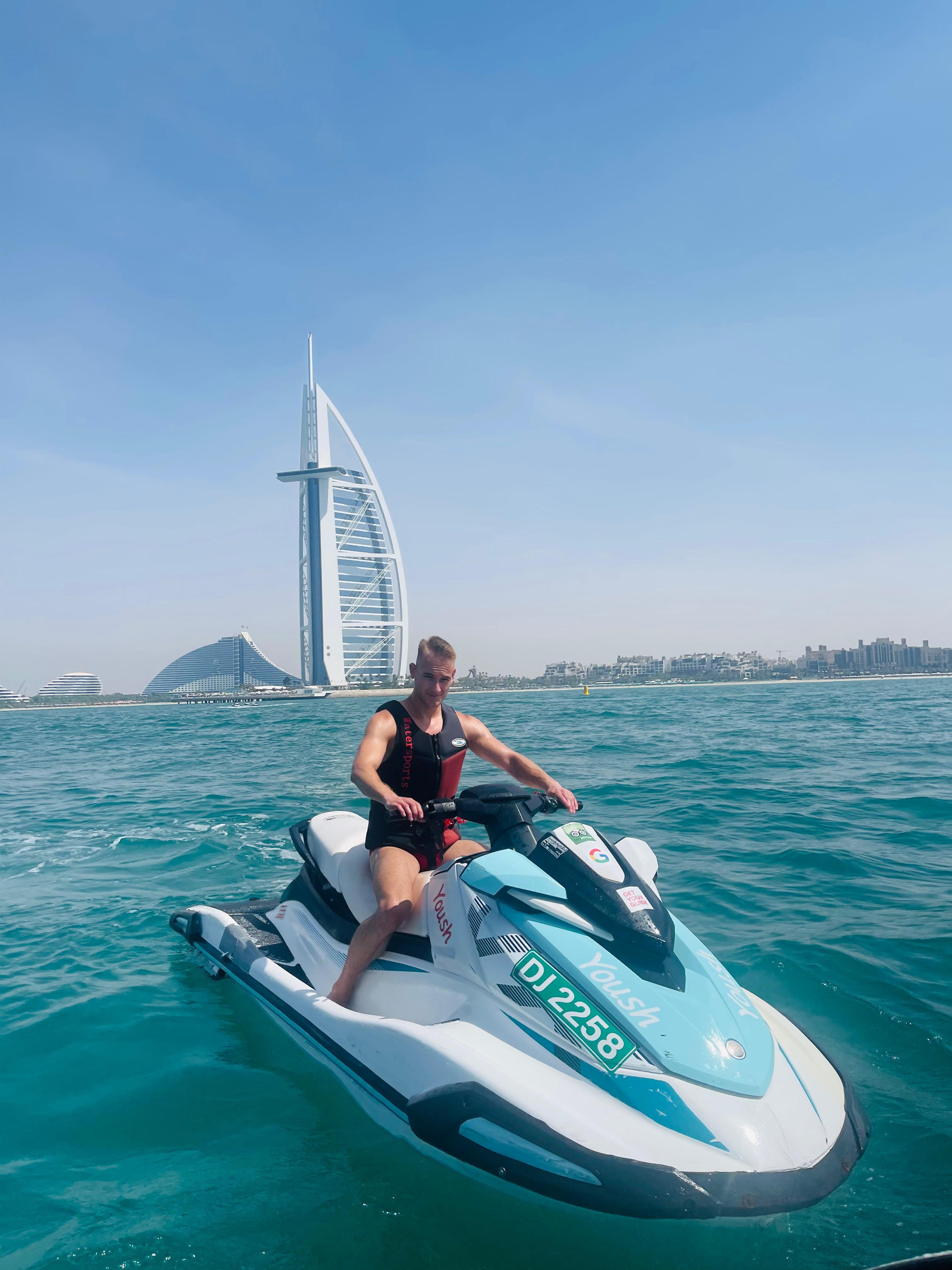 Dubai: High-Speed Jet Ski Adventure to Atlantis & Burj Al Arab
