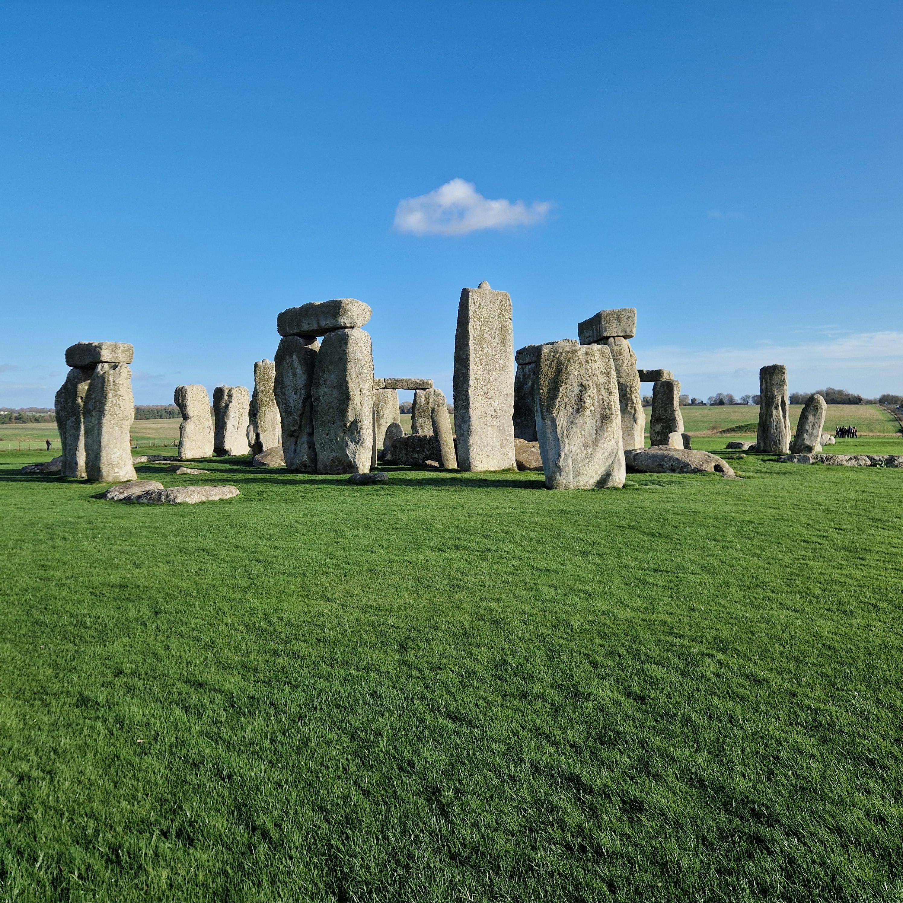 7-Day Private England Tour: Cities, Countryside & Historic Landmarks