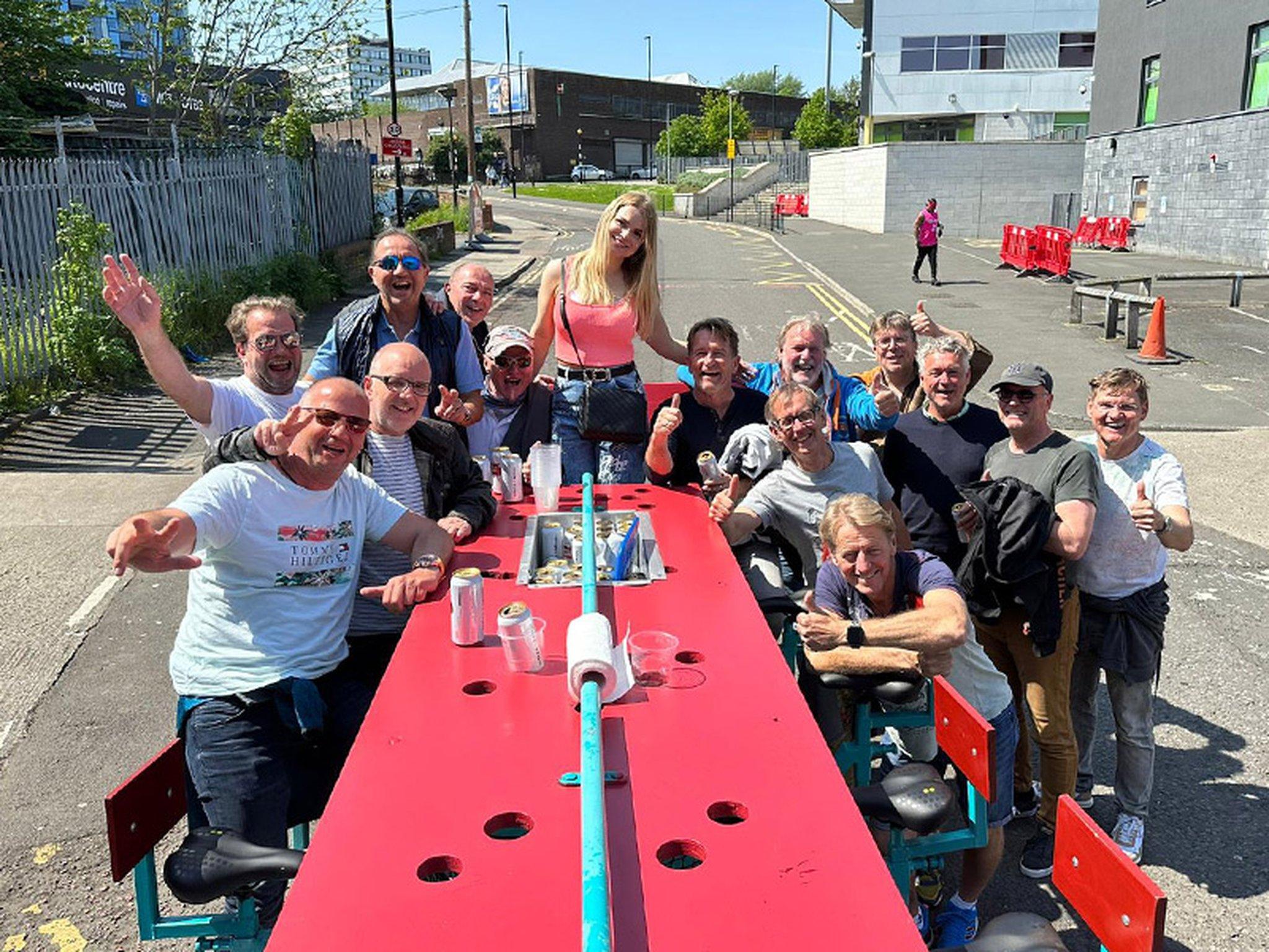 Newcastle Beer Bike Tour with Drinks