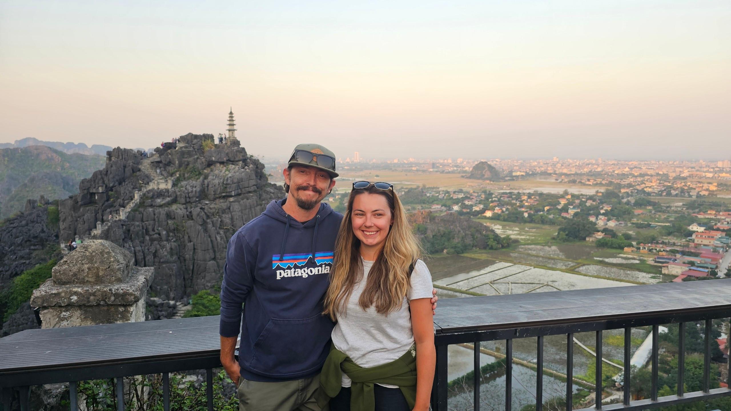 Ninh Binh Full-Day Tour: Hoa Lu, Tam Coc & Mua Cave from Hanoi