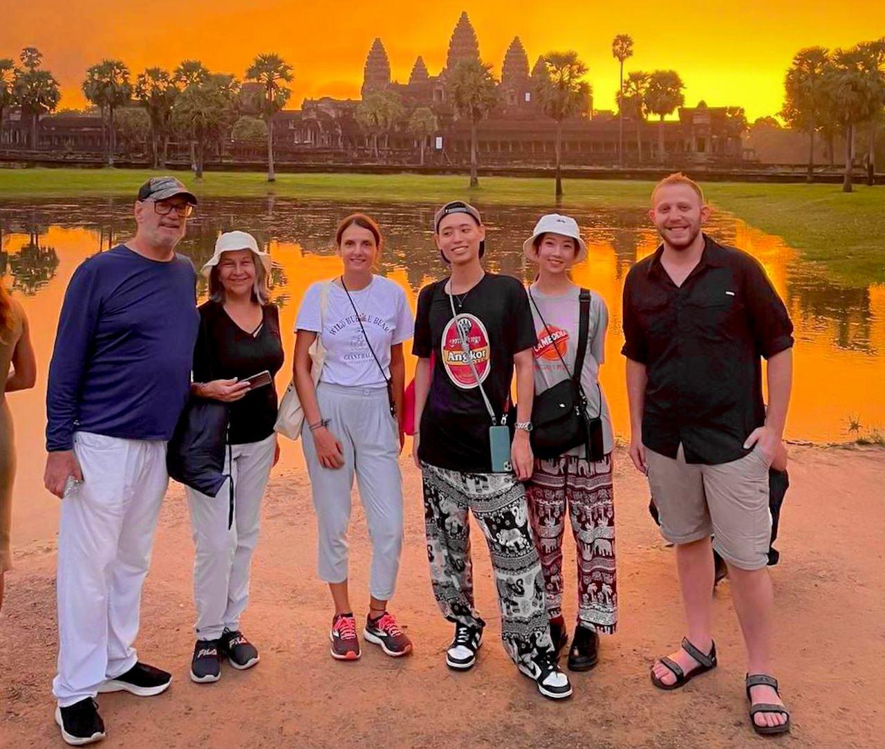 Siem Reap: Sunrise Angkor Wat & Ancient Temples Small-Group Tour