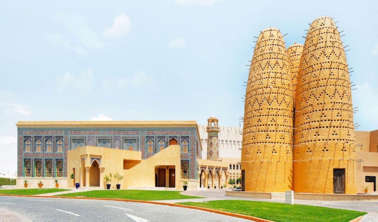 Doha Private City Highlights Tour with Gondola Ride