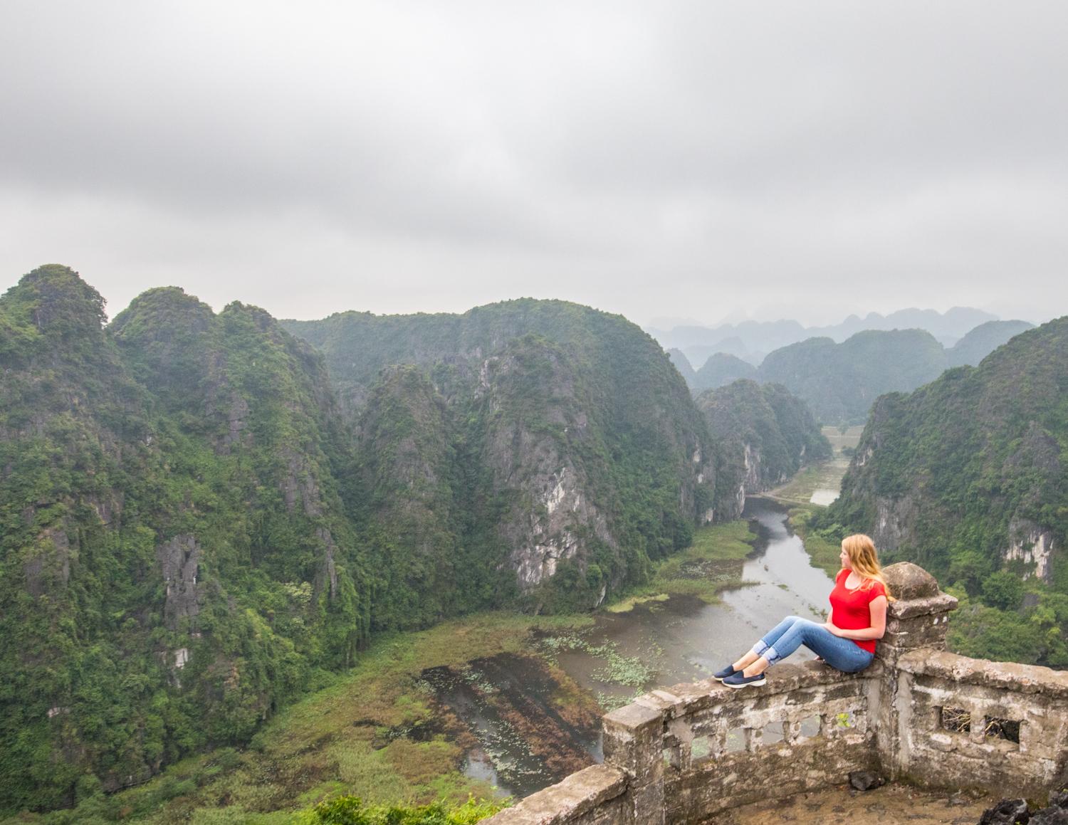 Ninh Binh Full-Day Tour: Hoa Lu, Bai Dinh, Trang An & Mua Cave