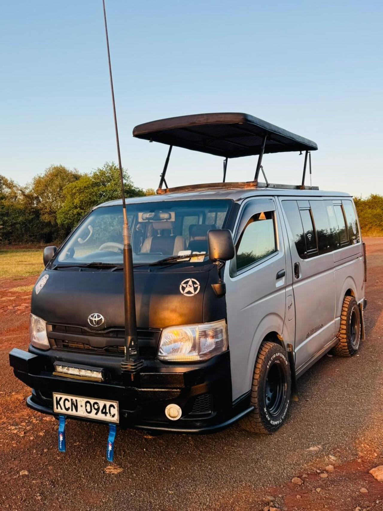 Nairobi National Park 5-Hour 4x4 Wildlife Safari