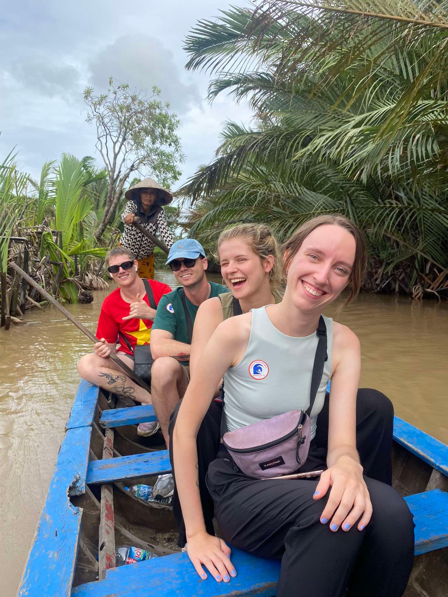 Mekong Delta VIP Limousine Small-Group Tour