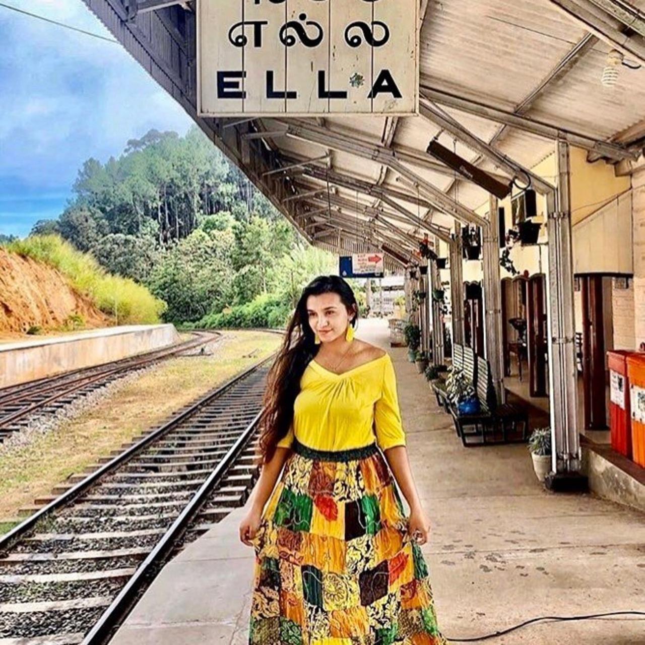 Kandy to Ella Private Scenic Transfer with Train Experience