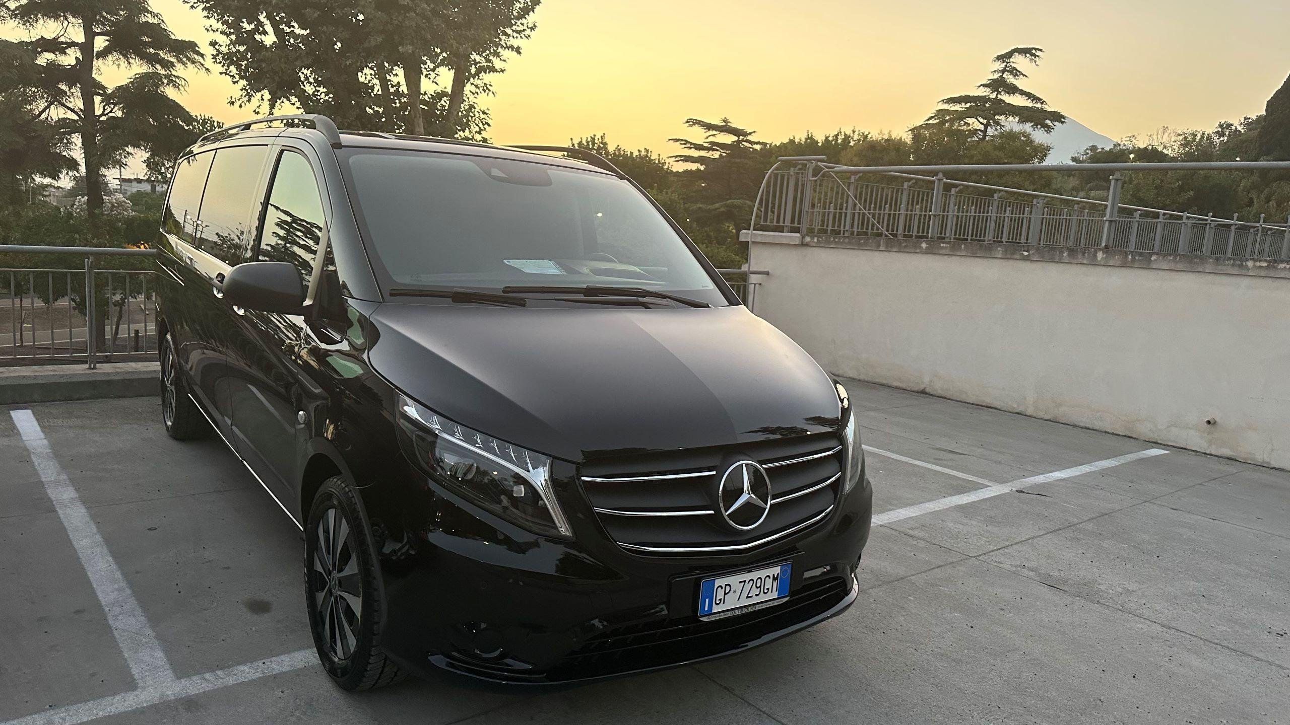 Private Amalfi Coast to Naples Transfer