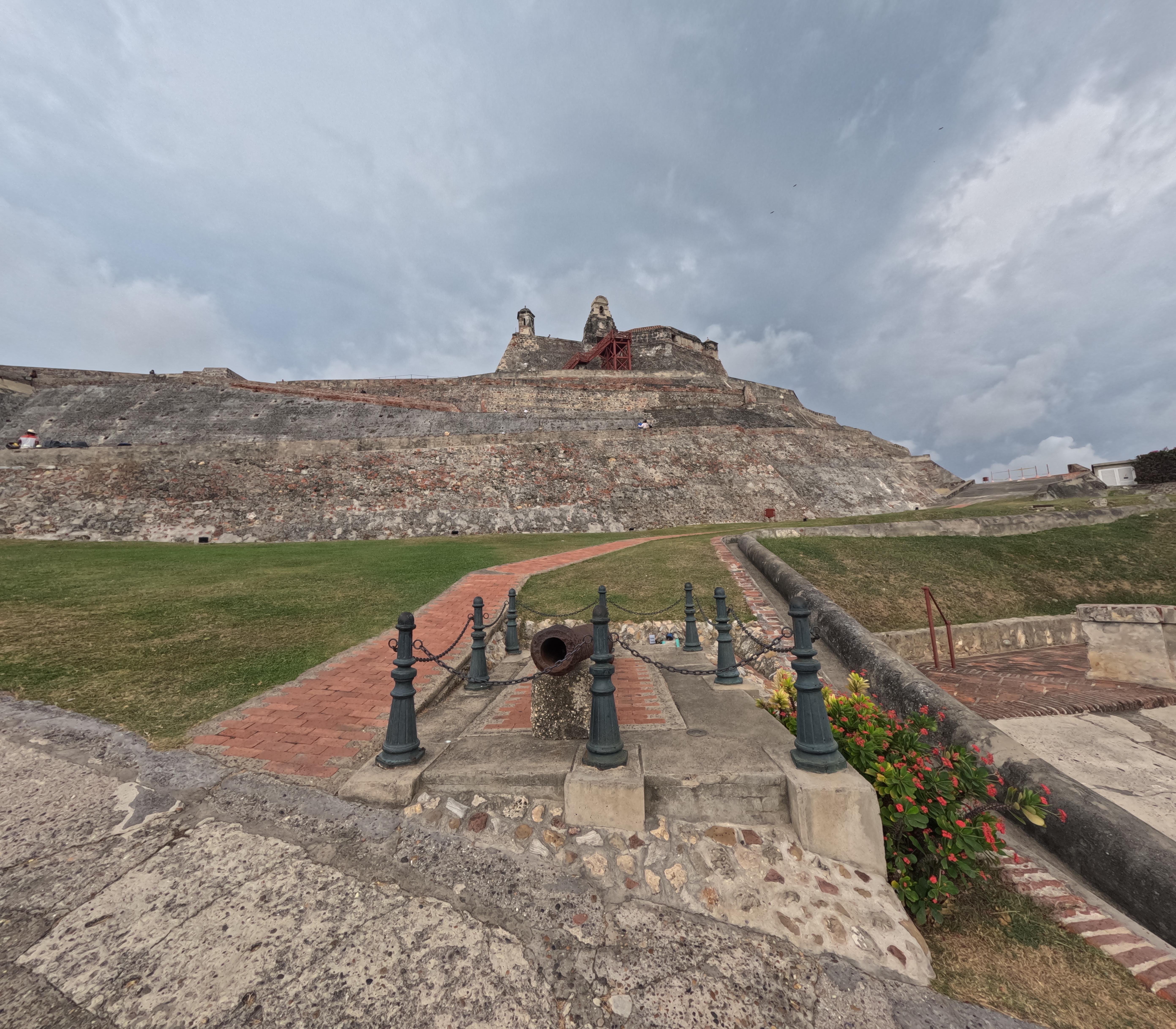 Cartagena: San Felipe Castle & San Diego Walking Tour