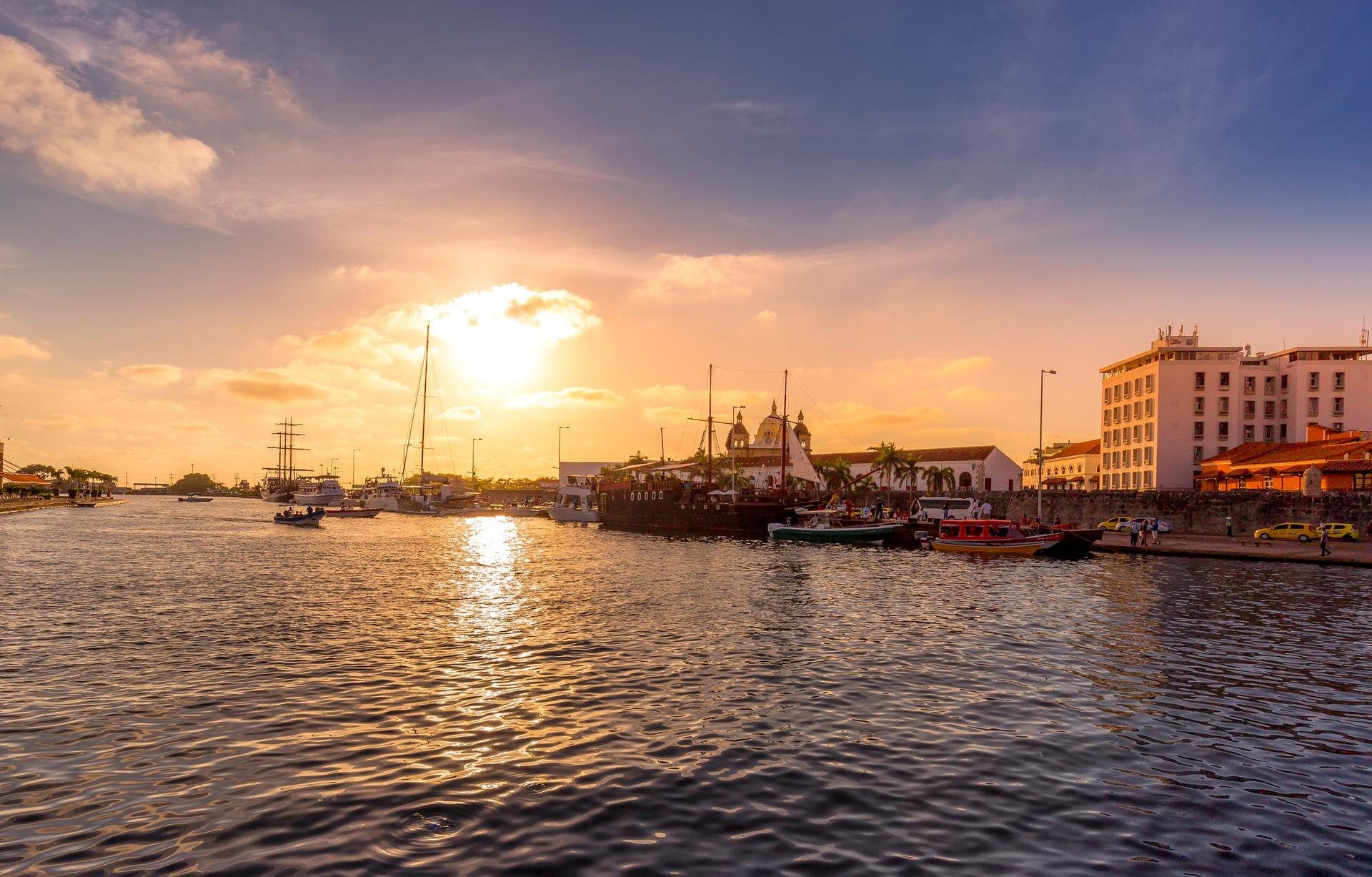 Private Cartagena Sunset Bay Cruise