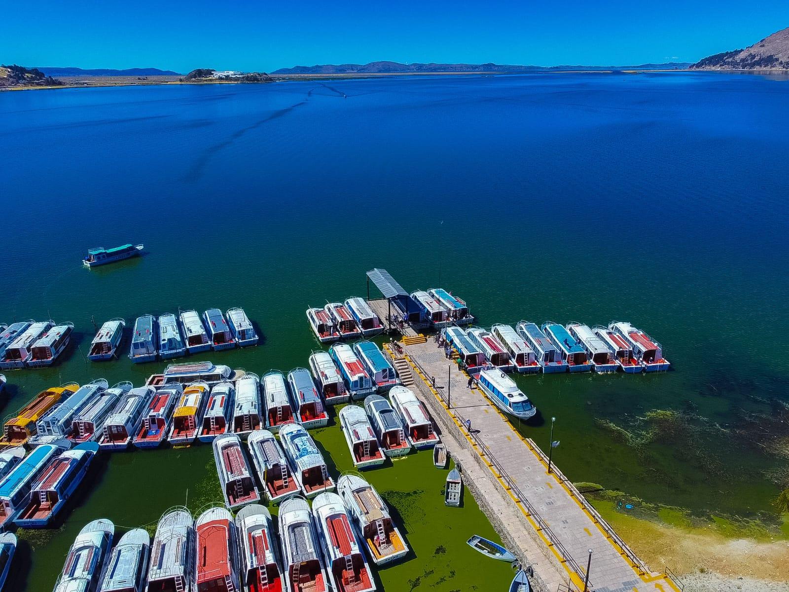 Excursão de meio dia às Ilhas Flutuantes de Uros saindo de Puno