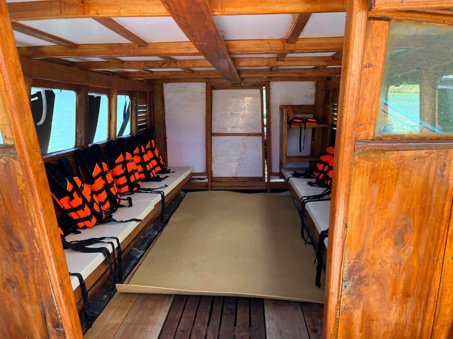 Krabi 4-Island Longtail Boat Day Trip with Lunch