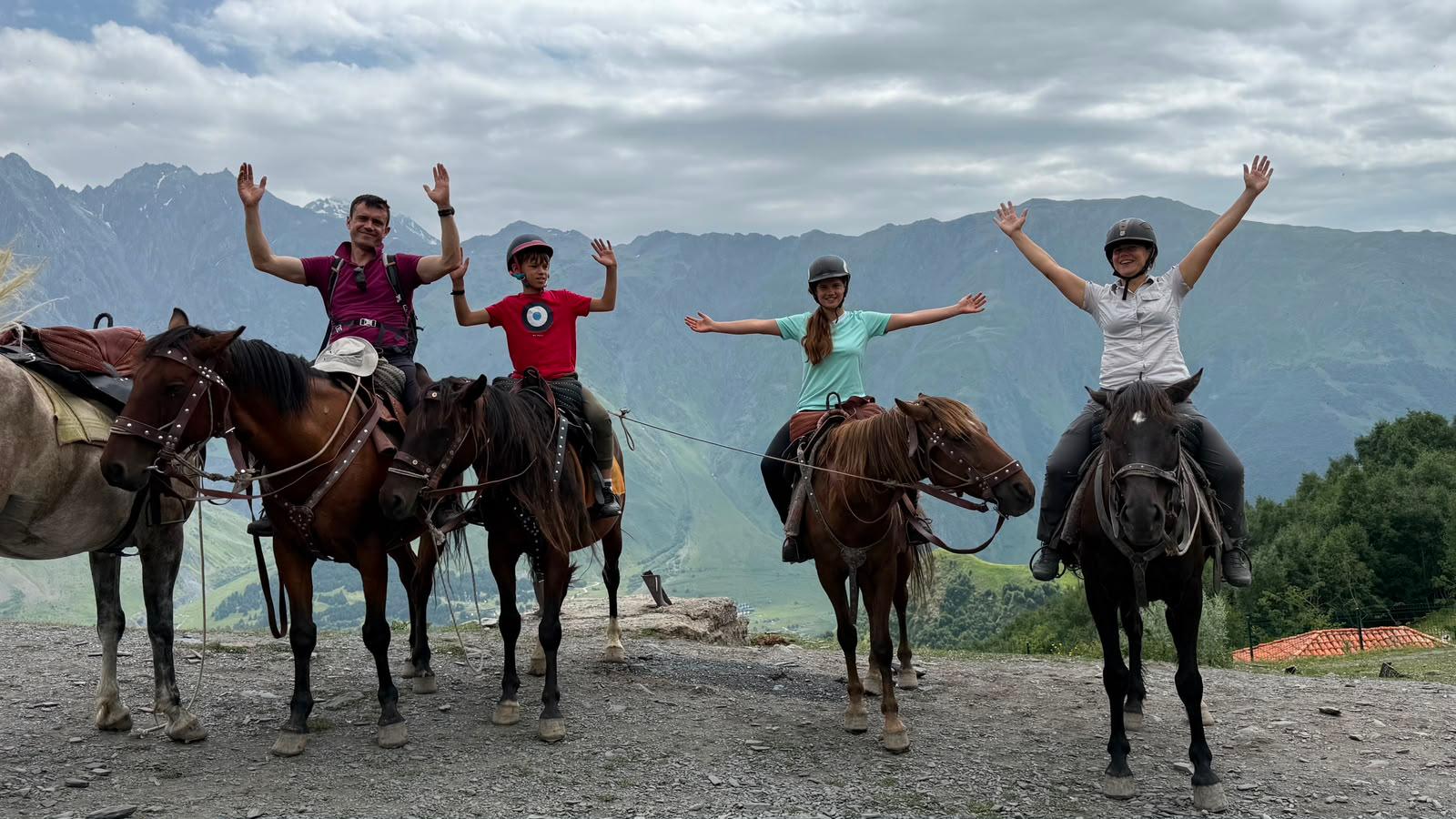 2-Day Kazbegi Adventure with Horse Riding to Gergeti Trinity