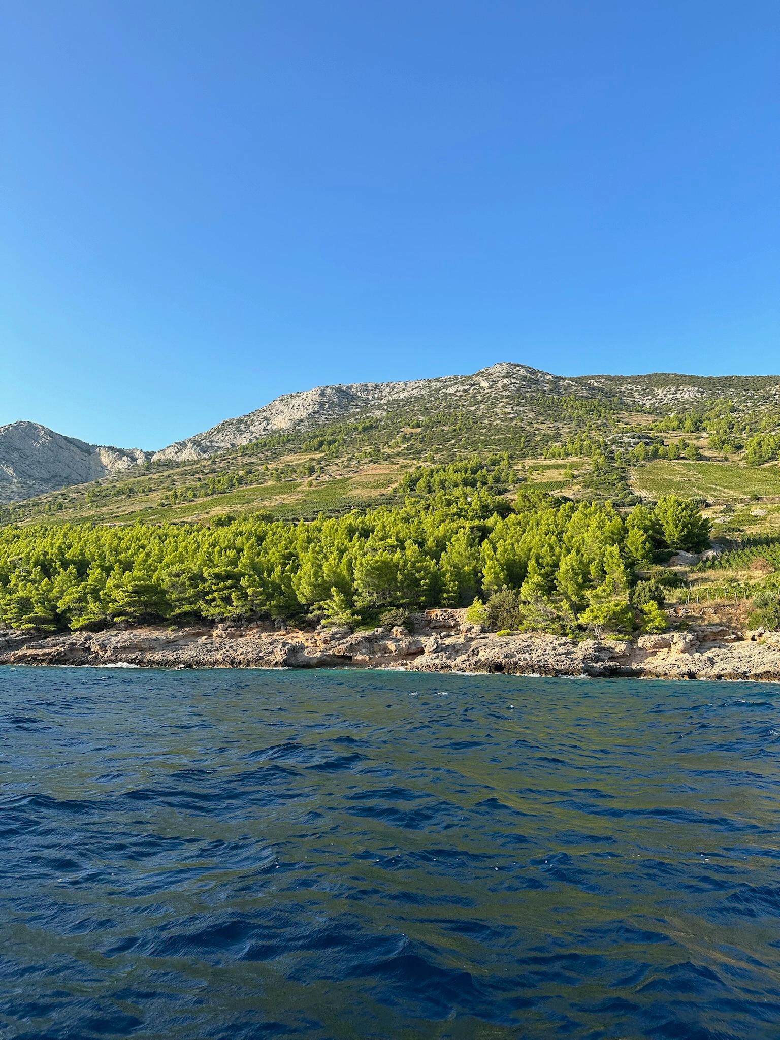 Hvar 5-Island Speedboat Adventure with Blue Cave