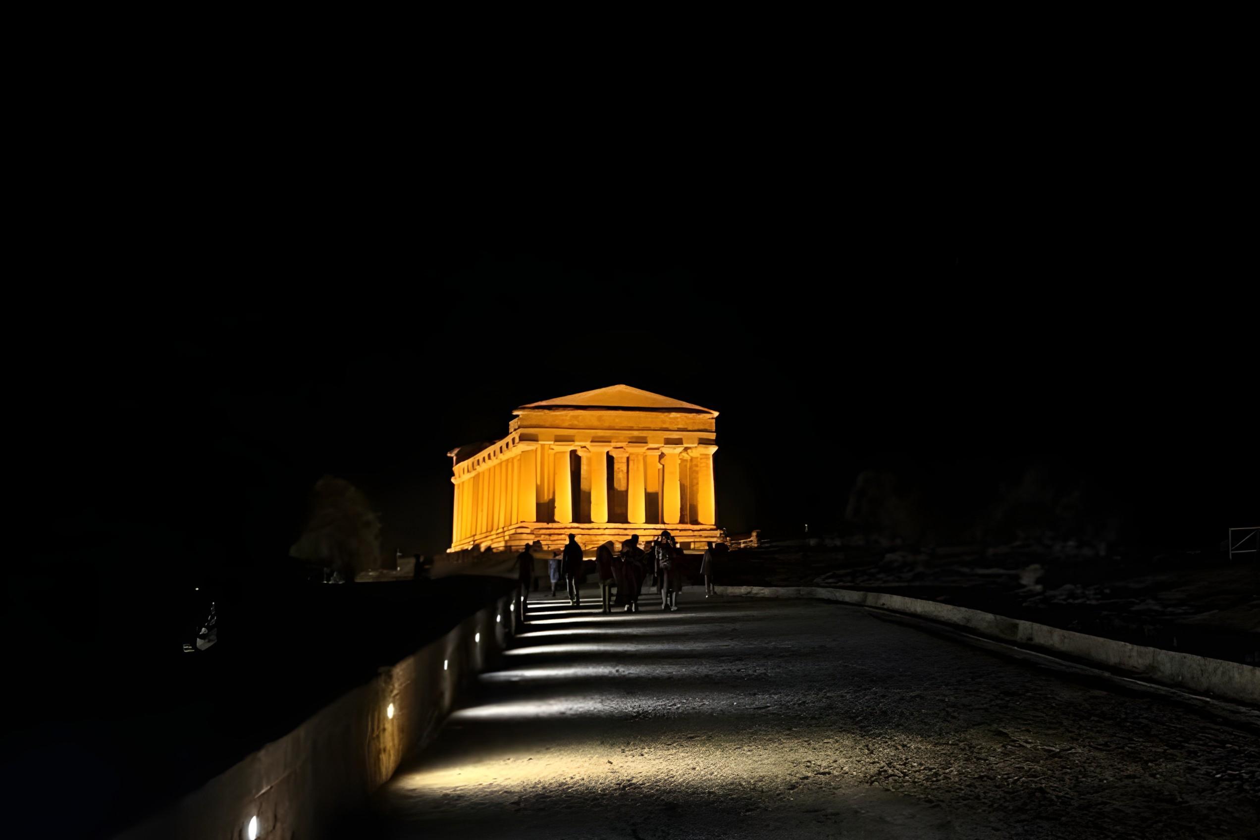 Agrigento: Valley of the Temples Skip-the-Line Sunset Tour